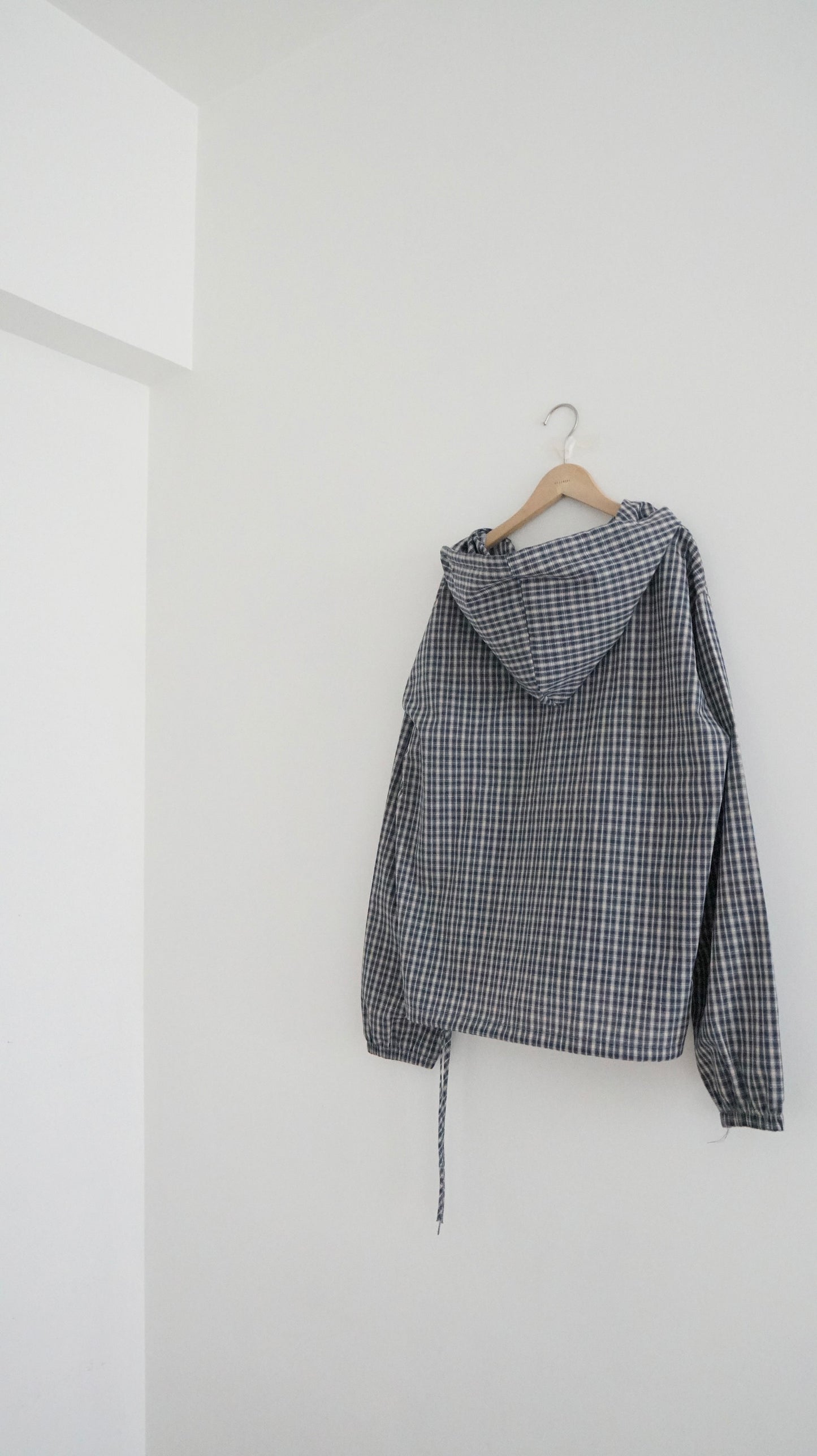 checked hoodies shirt in navy (pre-order)