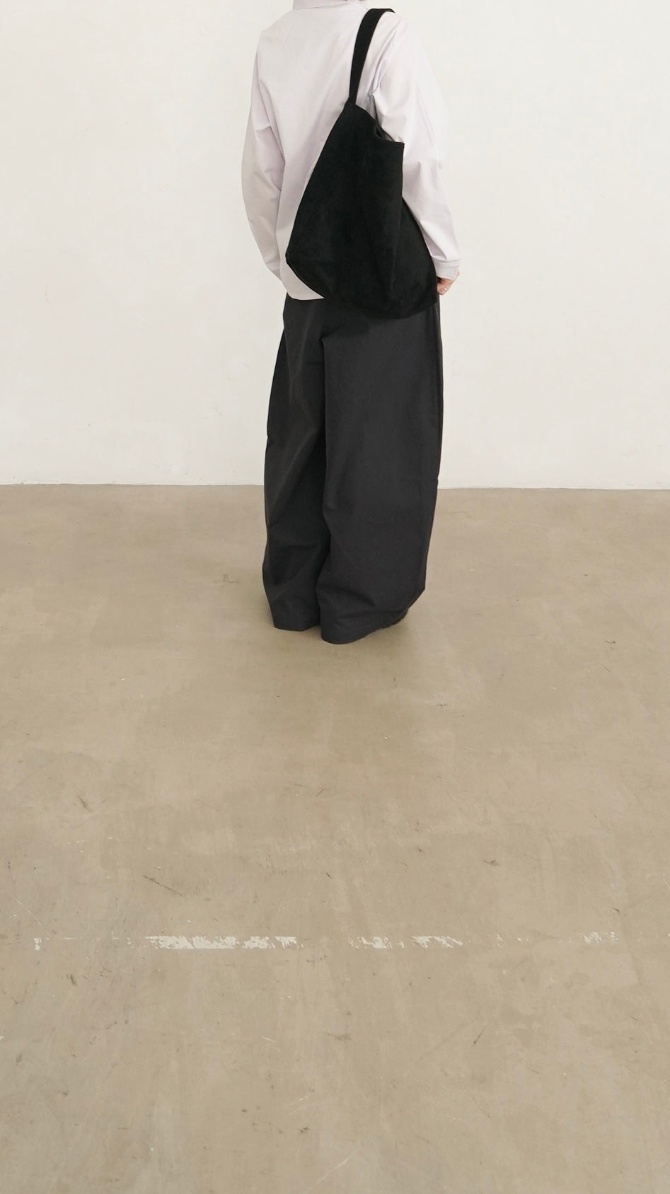 cocoon pleat trousers in charcoal (pre-order)