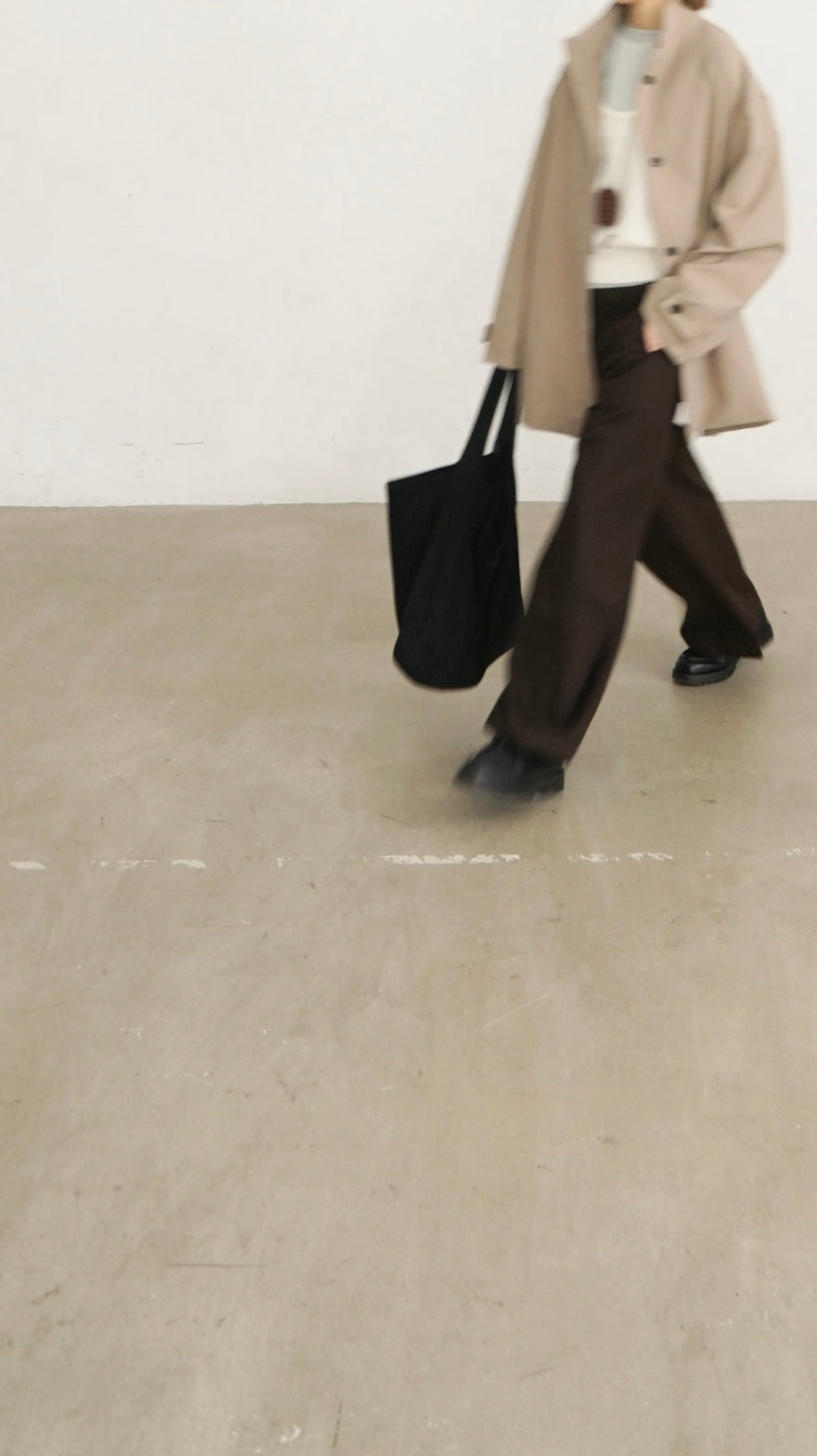 soft minimalist vest in ivory (pre-order)