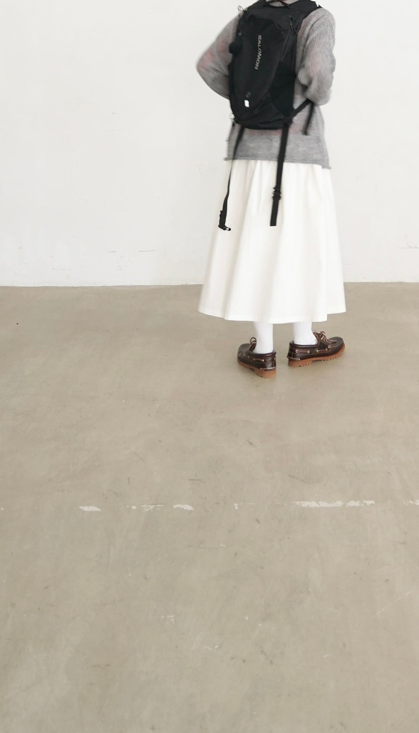 pure form skirt in white (pre-order)