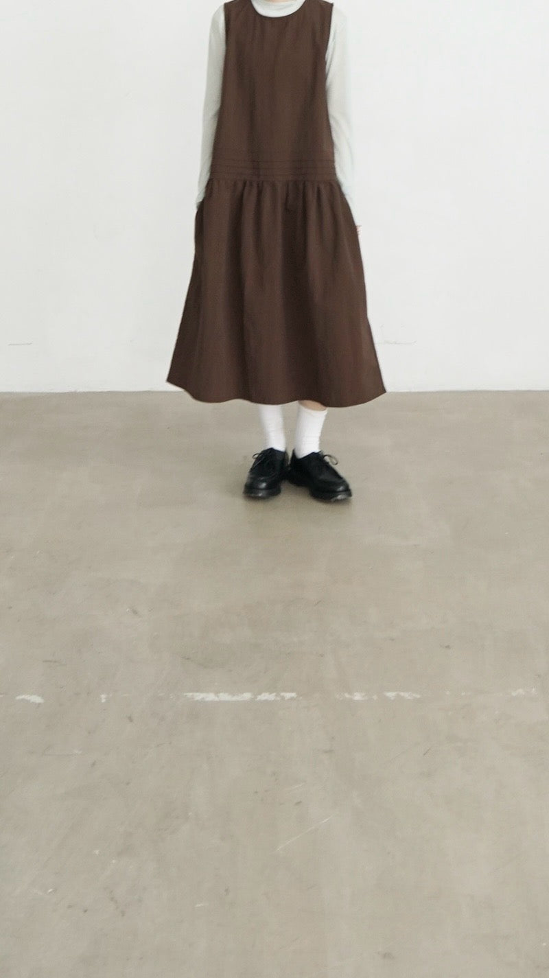pleatlow dress in brown ( pre-order )