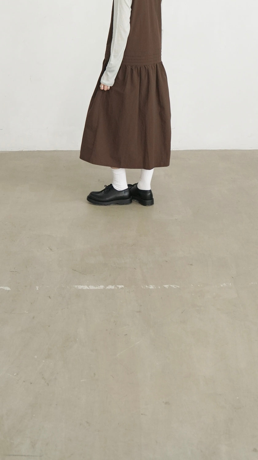 pleatlow dress in brown ( pre-order )