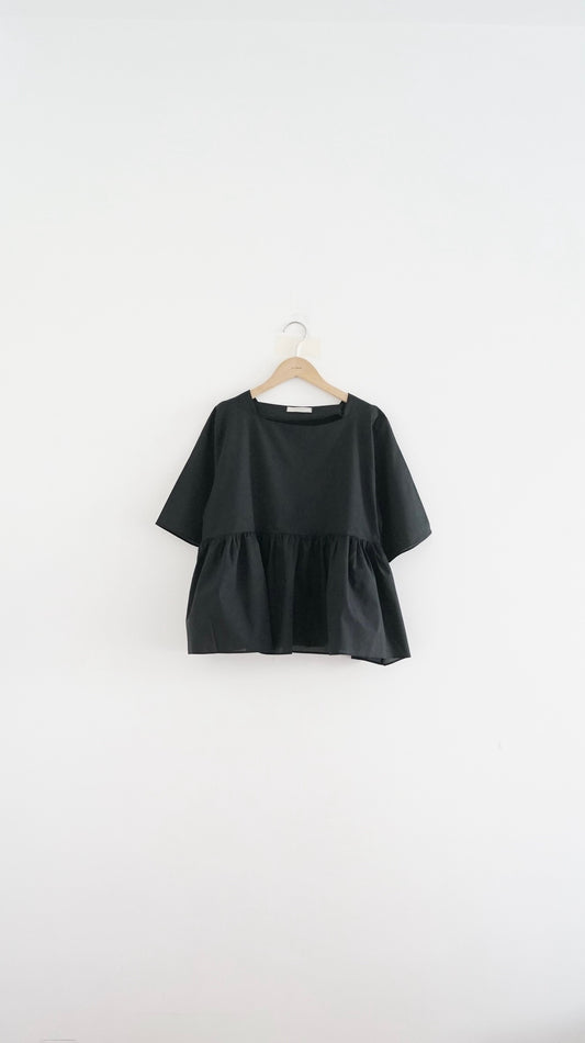 square grace blouse in black (pre-order)