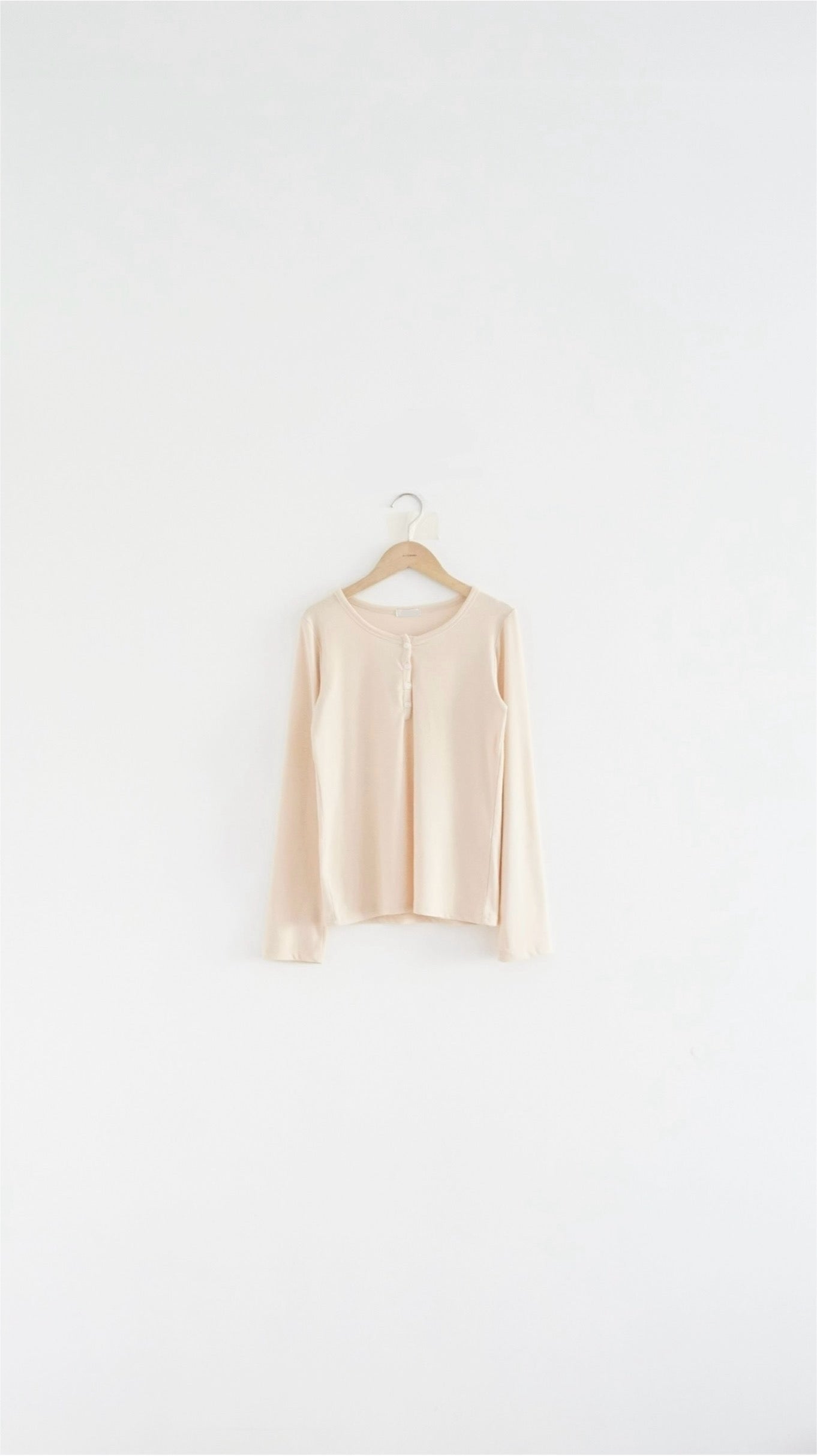 noa sheer basic tee in pale lemon yellow