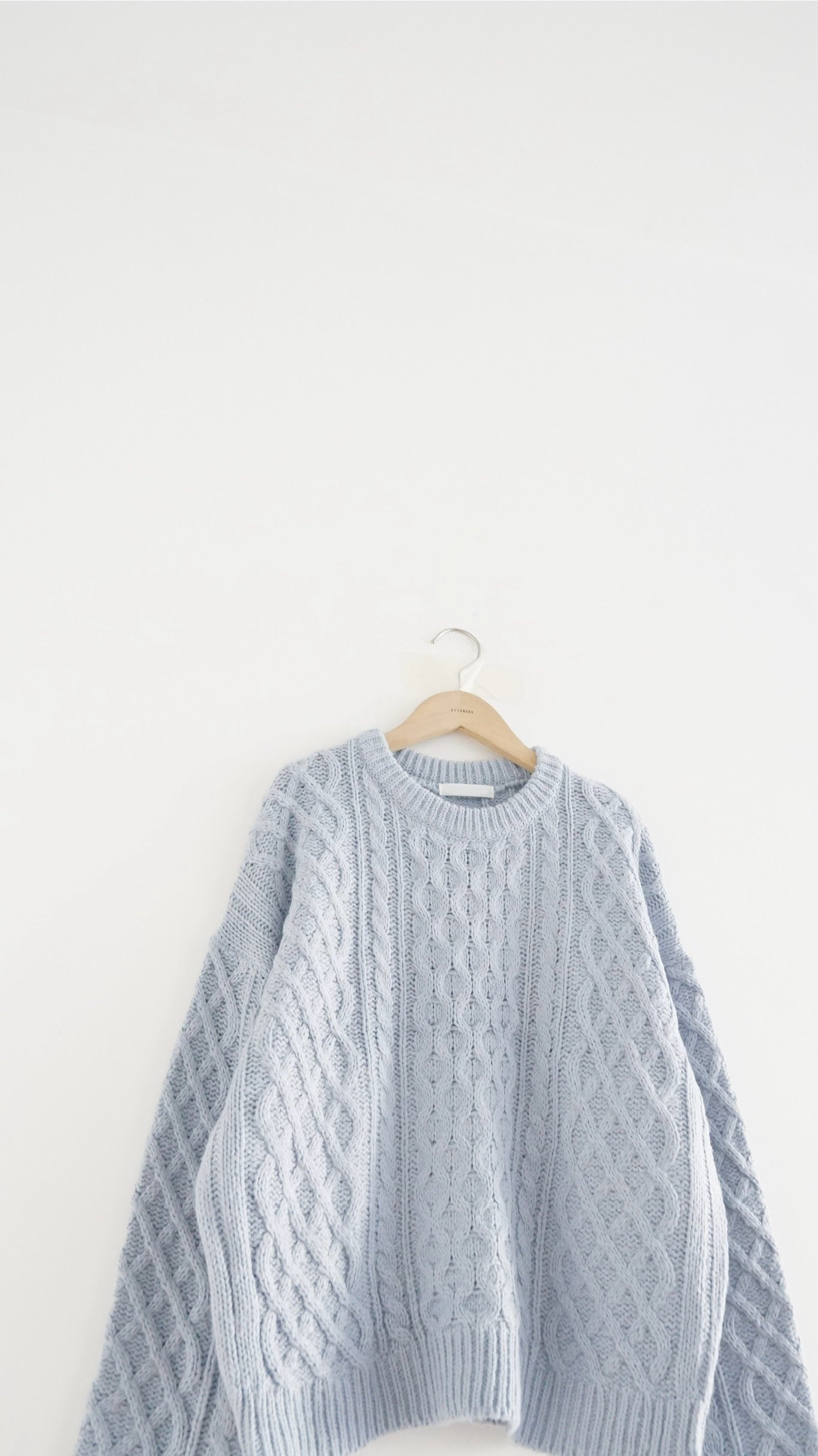 argyle texture sweater in baby-blue (pre-order)