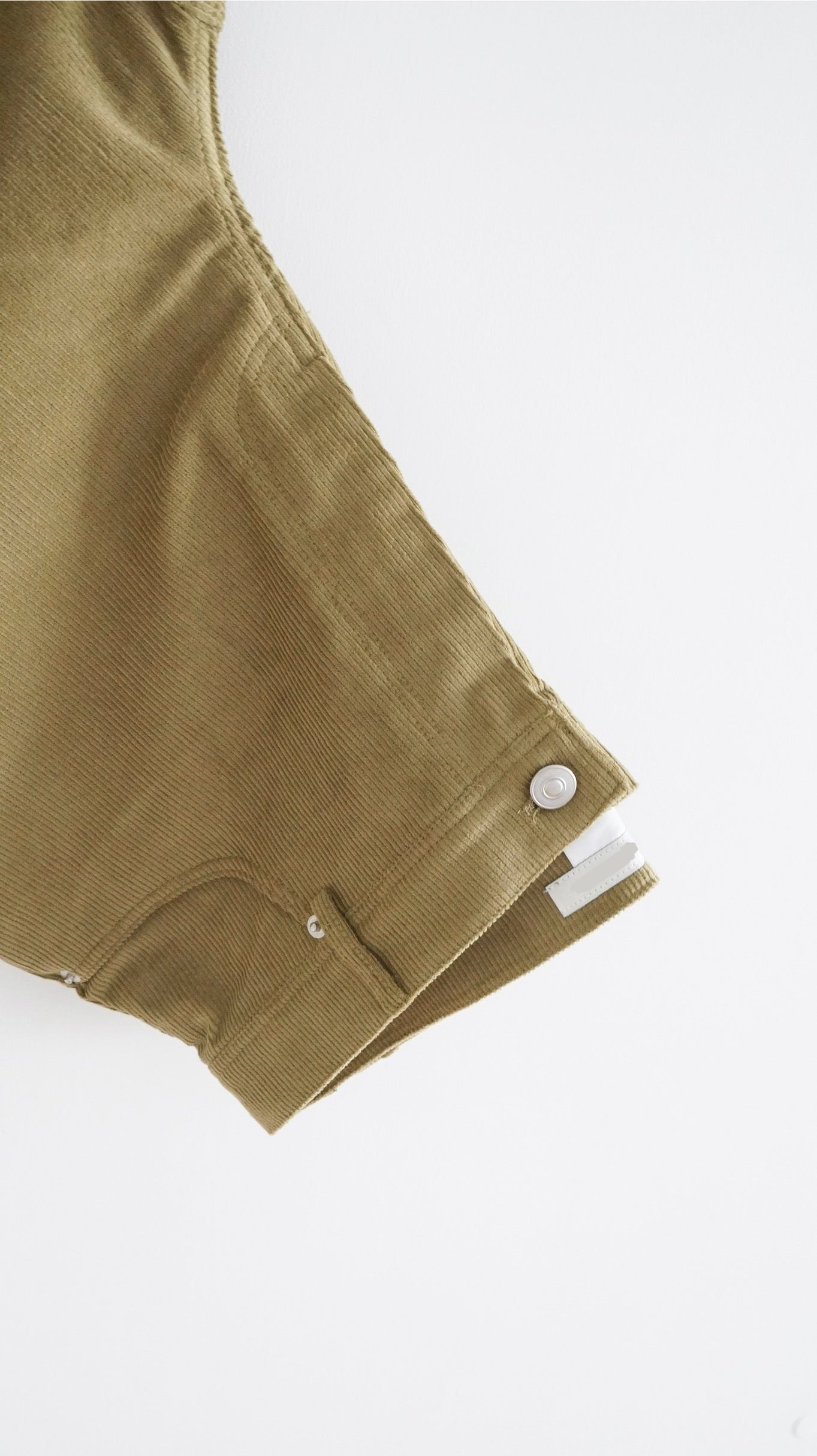 tess fine corduroy trousers in kronbergs green