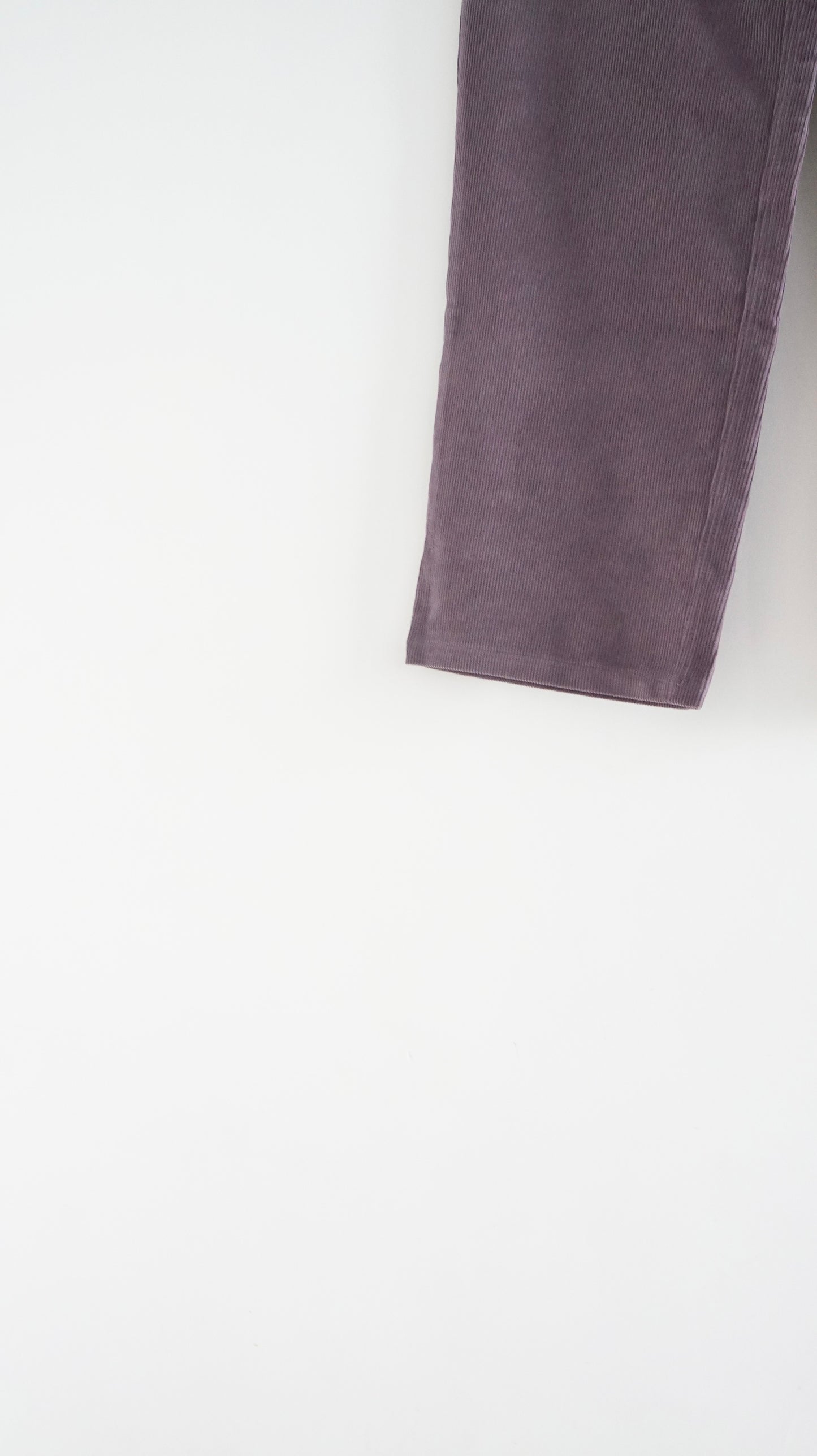 tess fine corduroy trousers in pink lavender