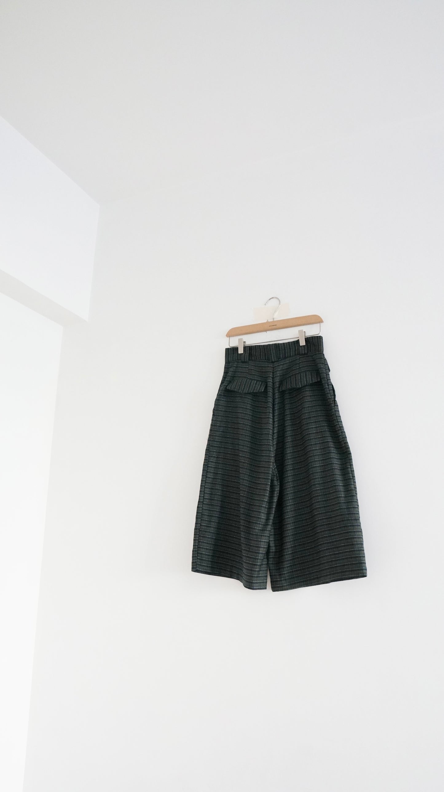 rhea retro check midi pants in lincoln green (pre-order)