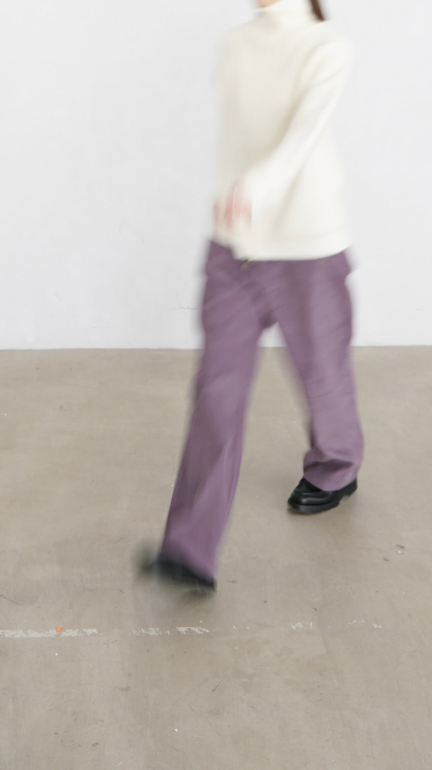 tess fine corduroy trousers in pink lavender