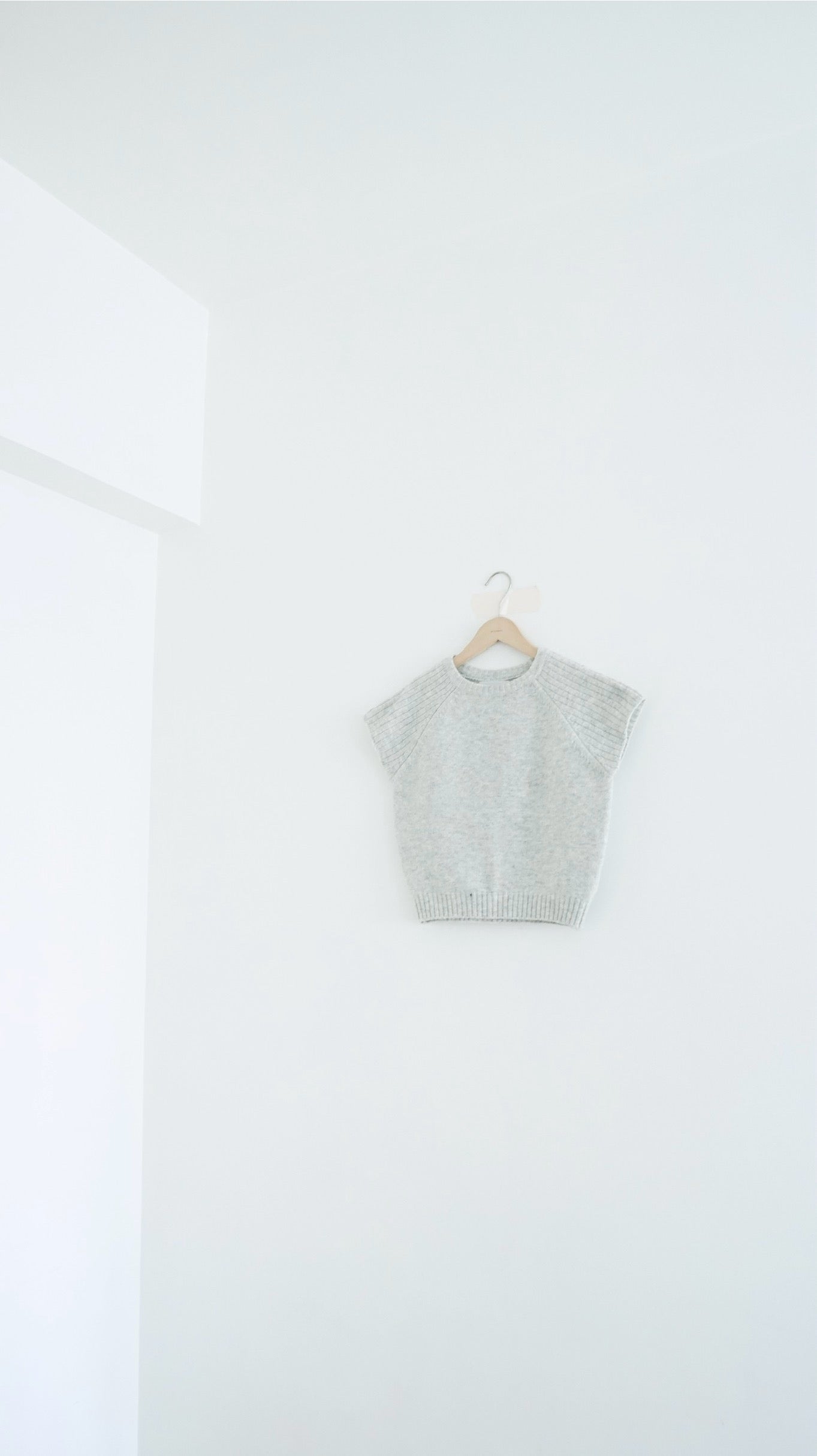 The lyra knit top in light grey (pre-order)