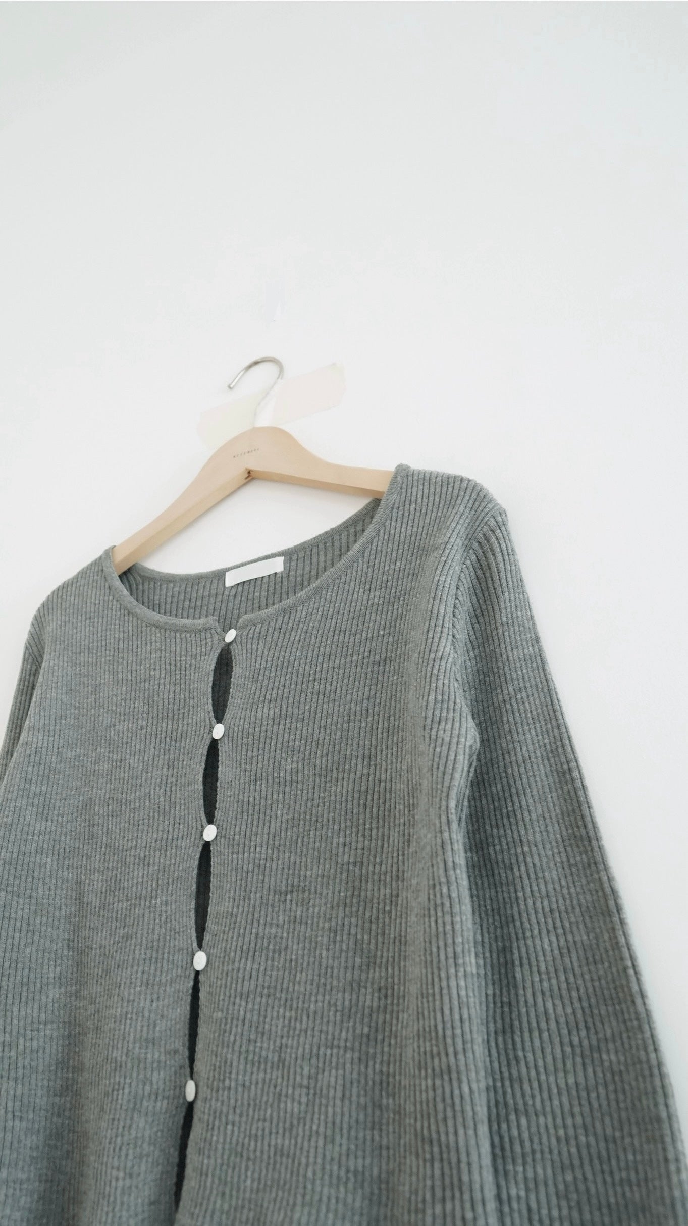 the elodie ruffle cardigan in grey (pre-order)