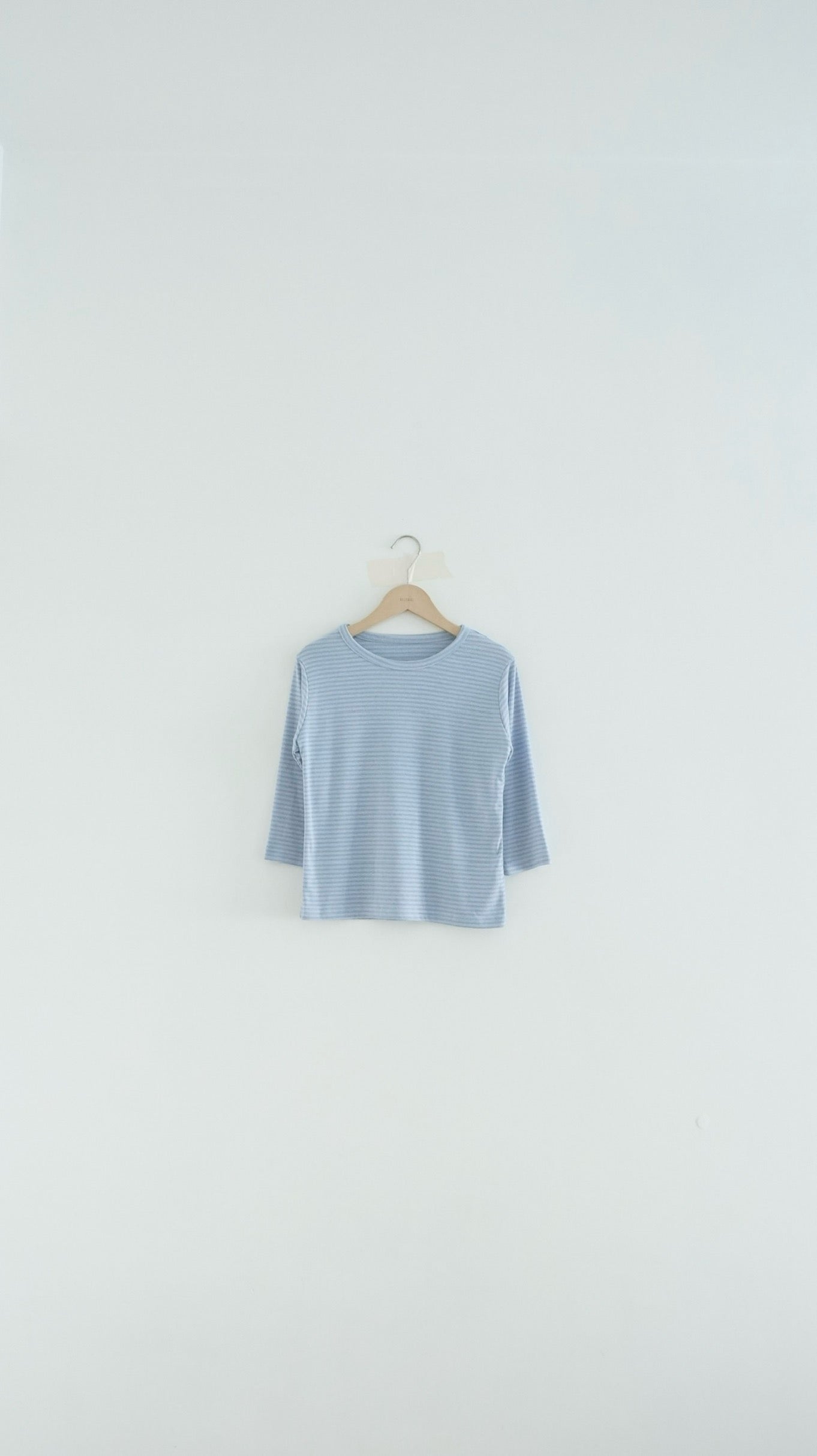 akita stripe tee in sora (pre-order)