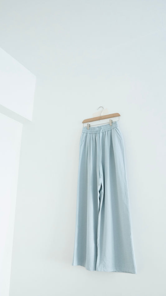 mochi color easy pants in sora (pre-order)
