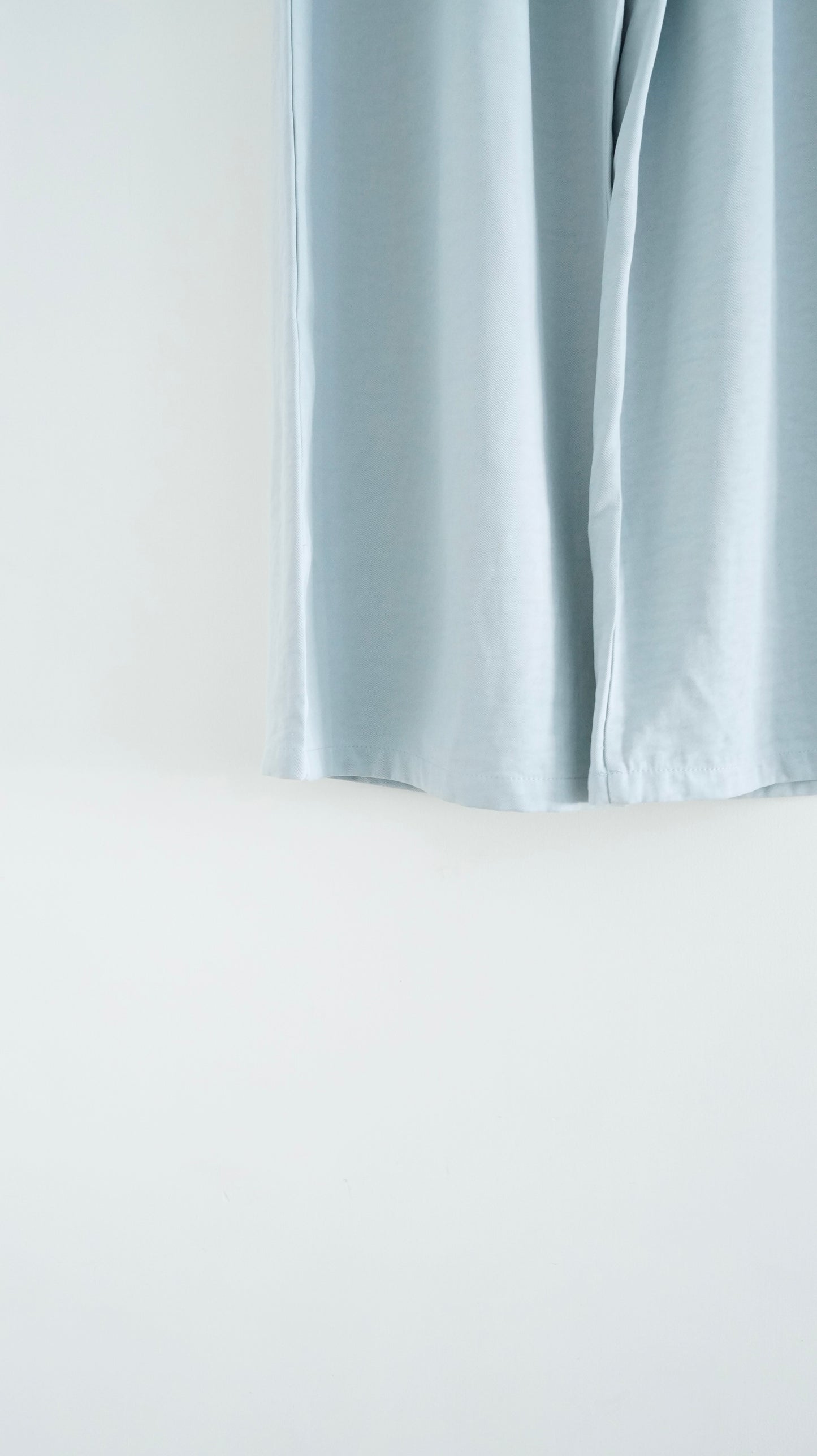mochi color easy pants in sora (pre-order)
