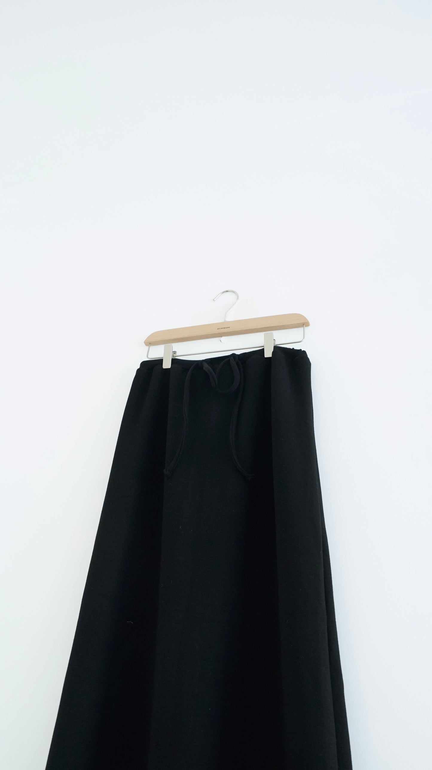 ari cotton long skirt in black (pre-order)