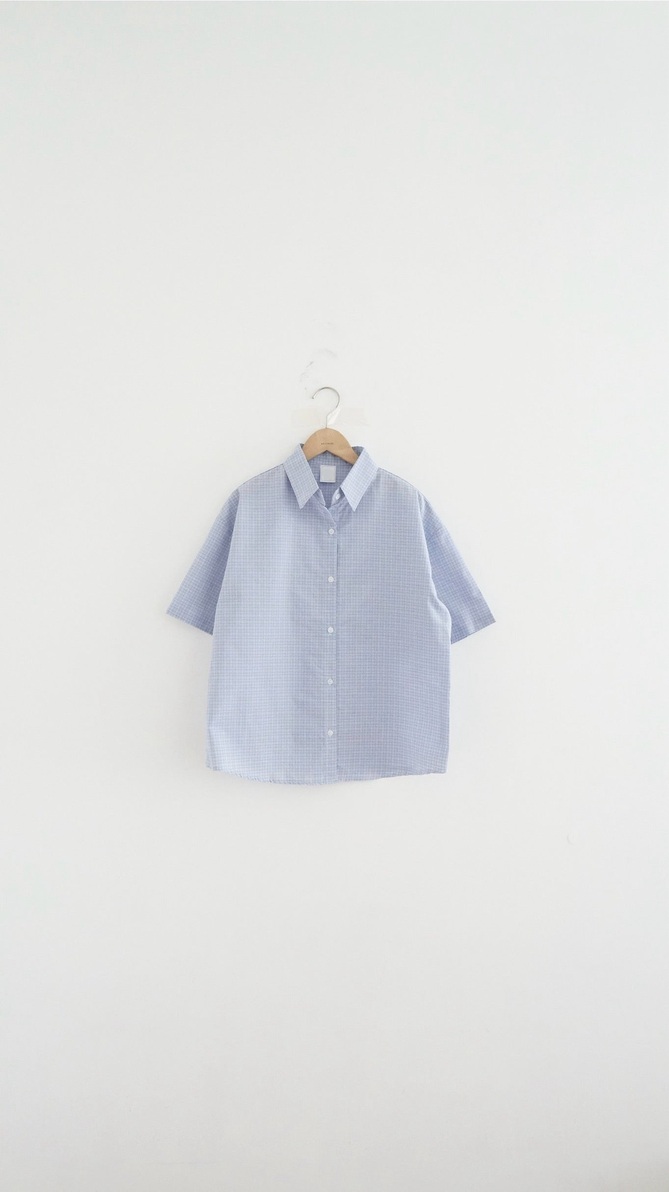 plain grid shirt in baby blue