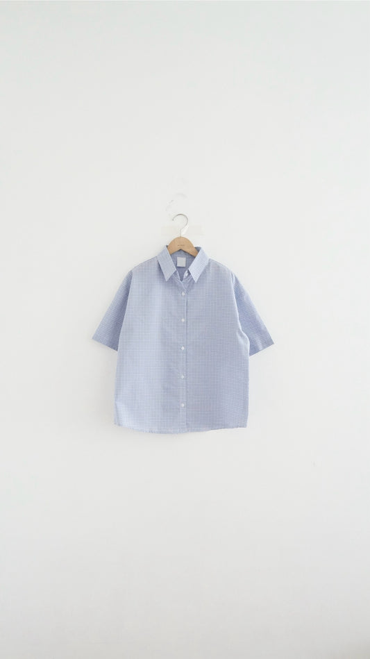 plain grid shirt in baby blue