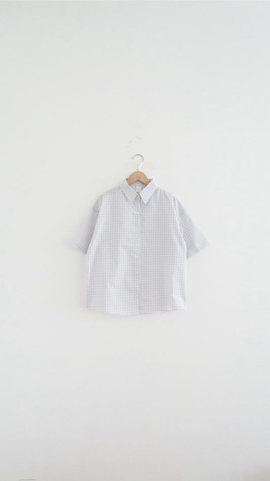 plain grid shirt in white (pre-order)