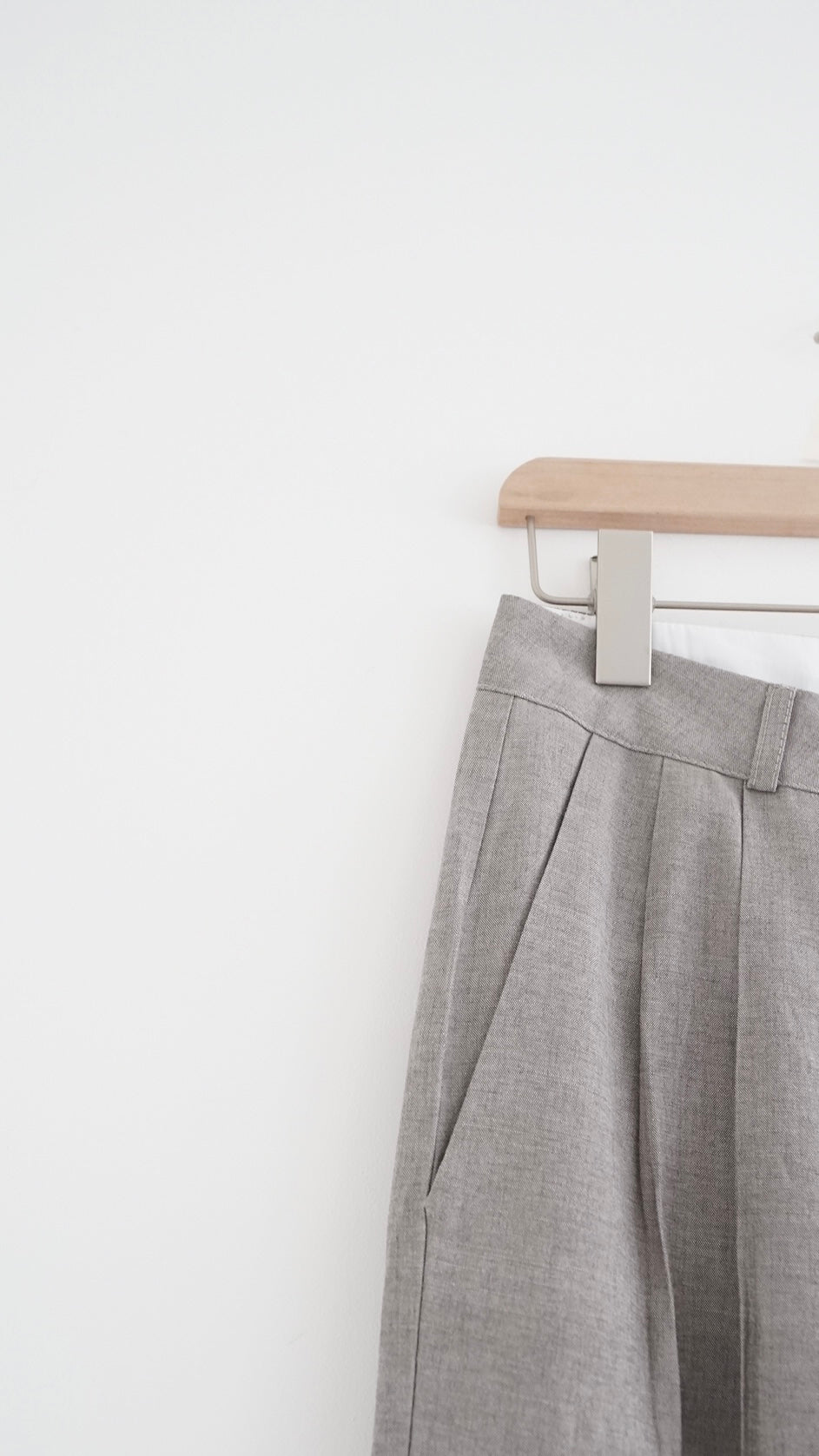 acre double pleat tailored wide-leg trousers in dark beige (pre-order)