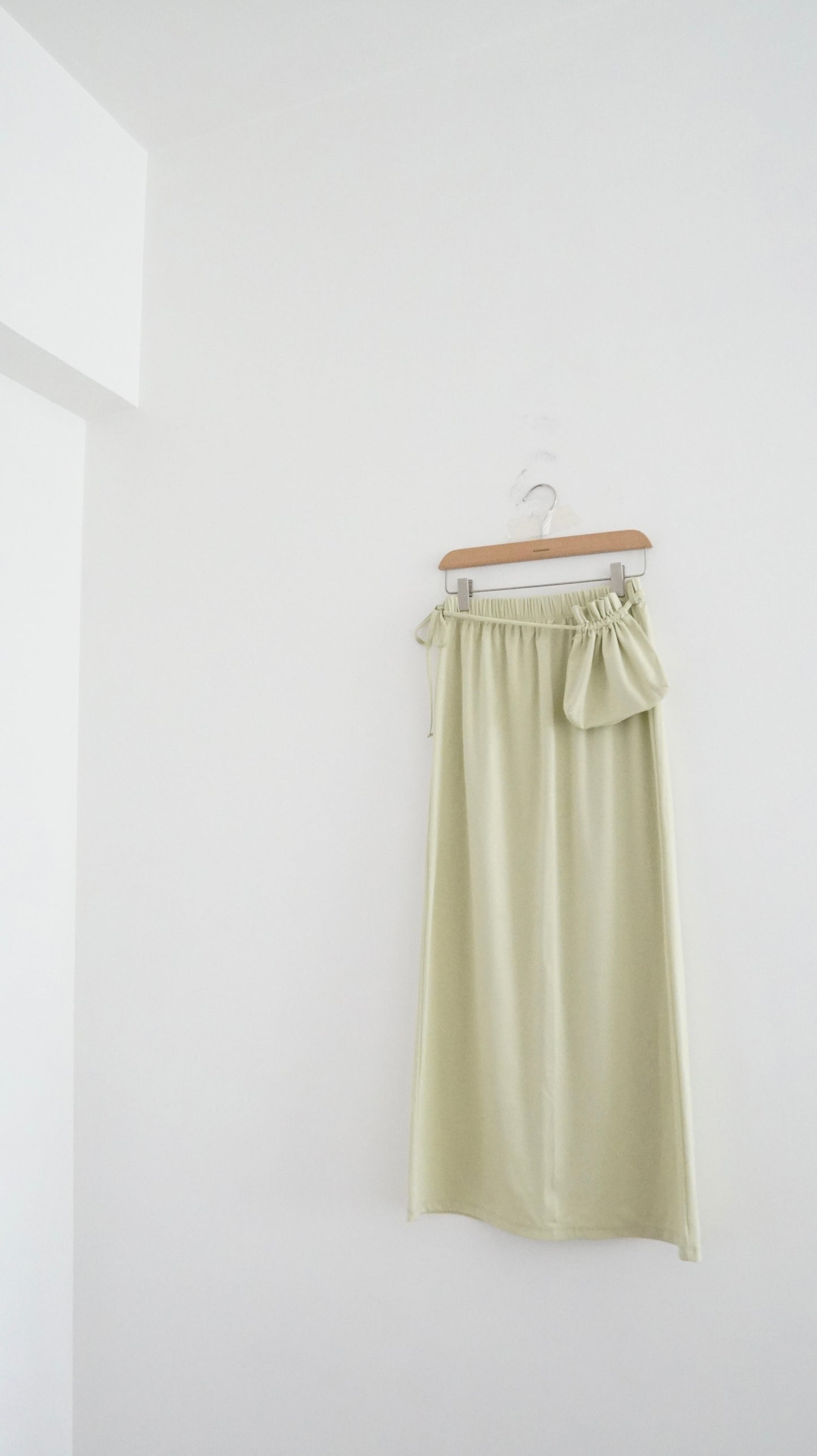 pear pencil skirt in green (pre-order)