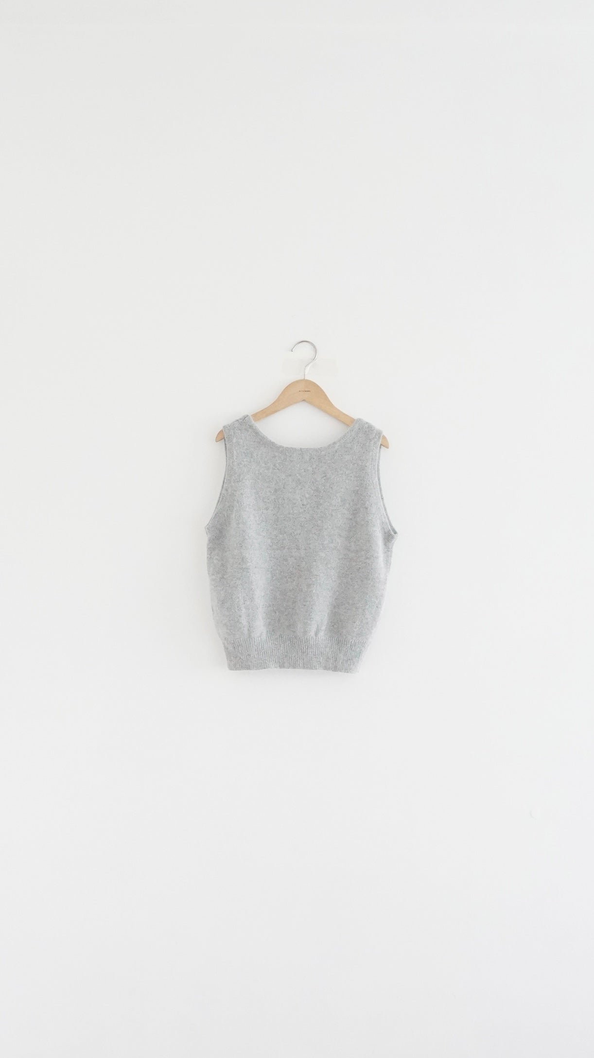 soft minimalist vest in grey (pre-order)