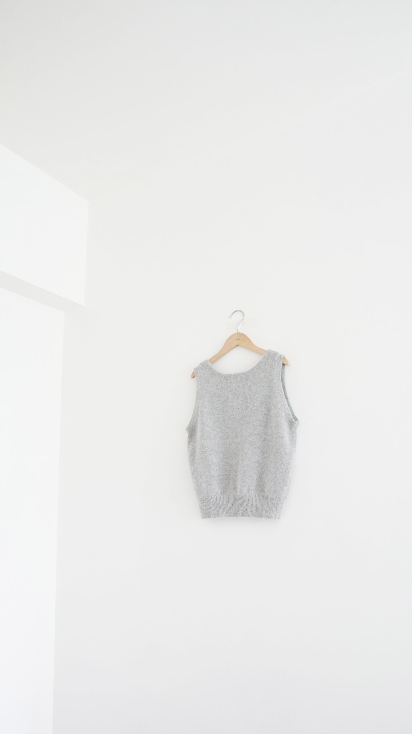 soft minimalist vest in grey (pre-order)