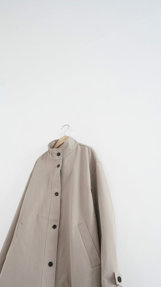 tailored collar coat in beige (pre-order)