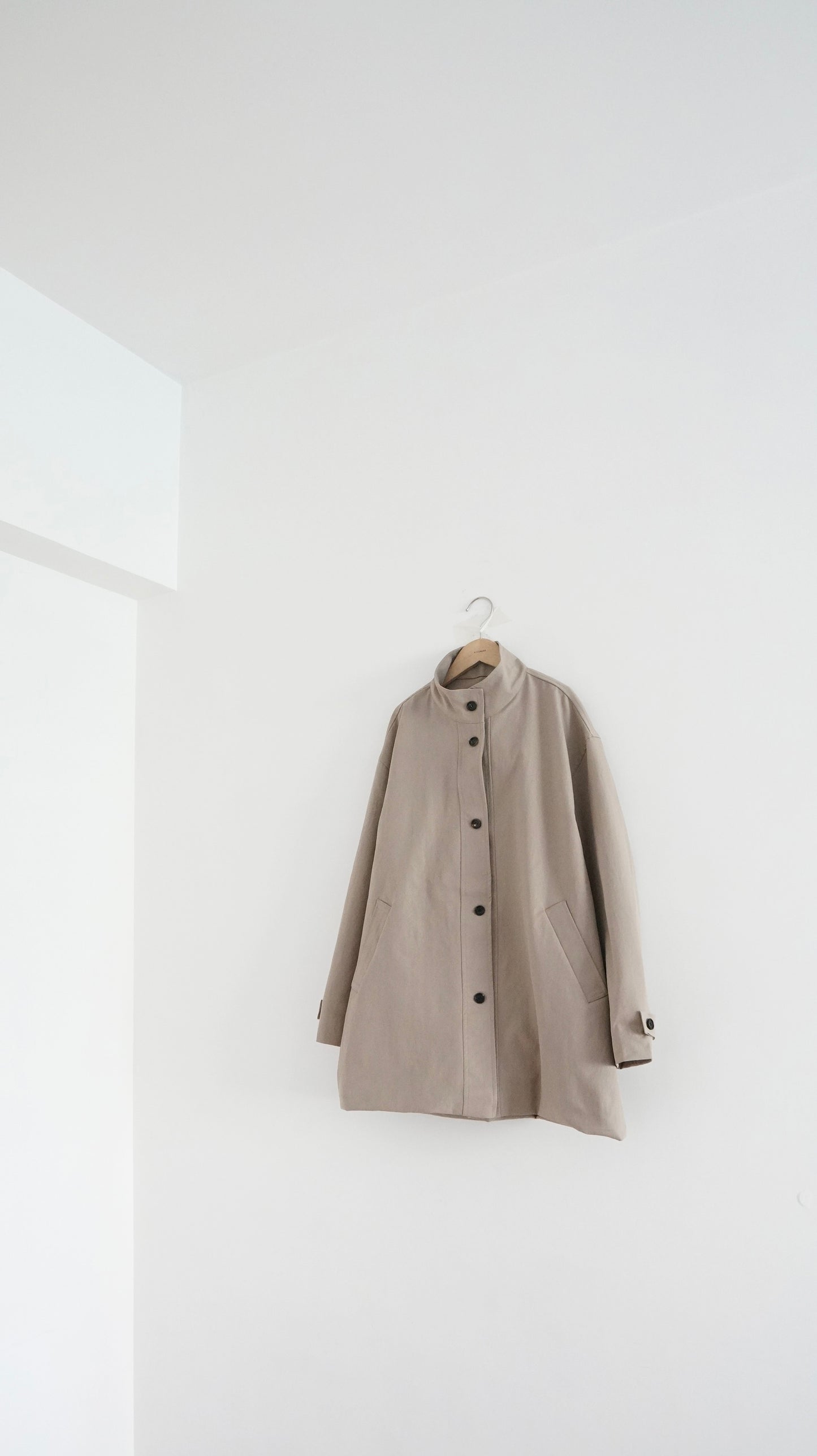 tailored collar coat in beige (pre-order)