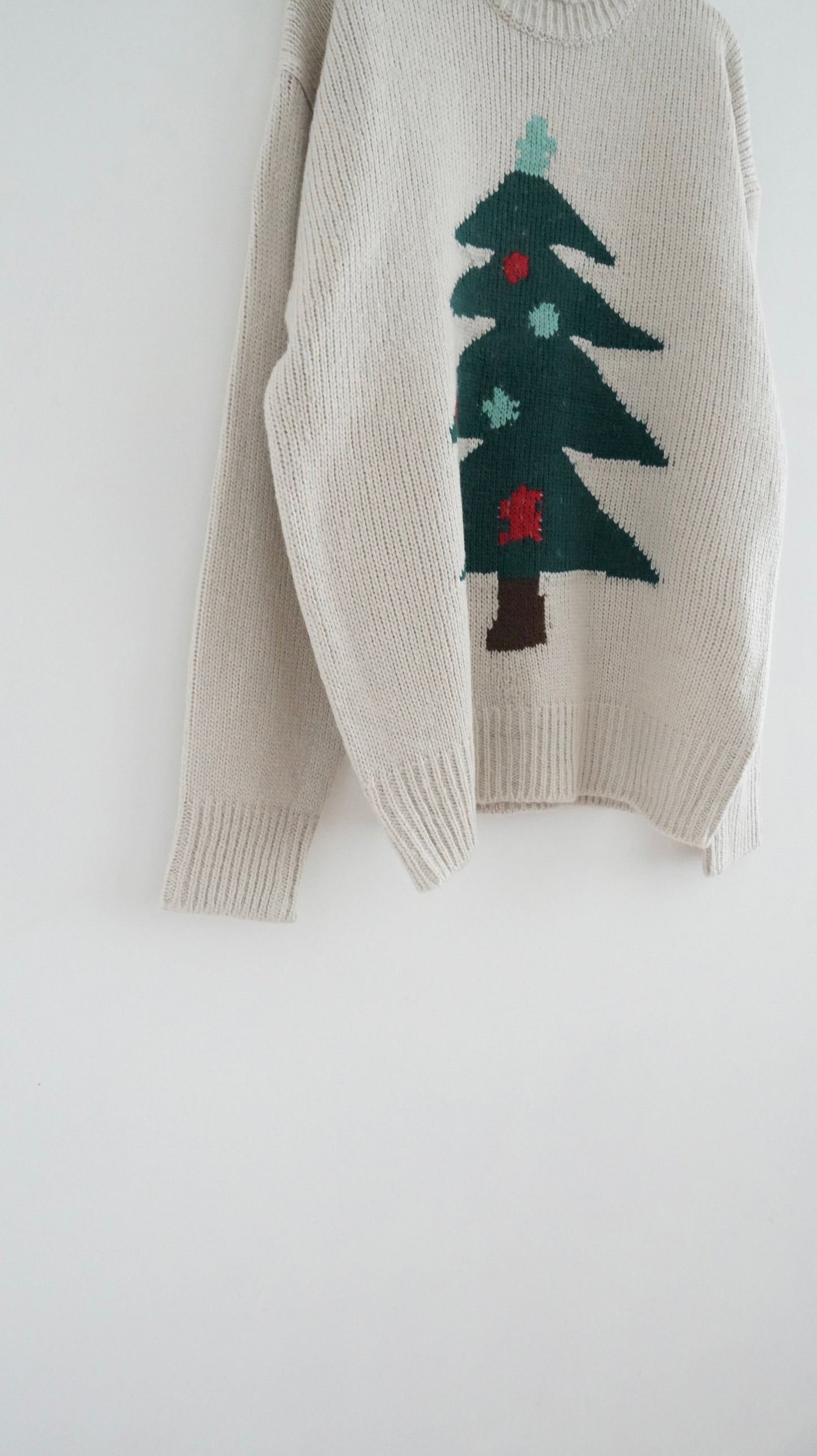 unisex christmas tree sweater in ivory (pre-order)