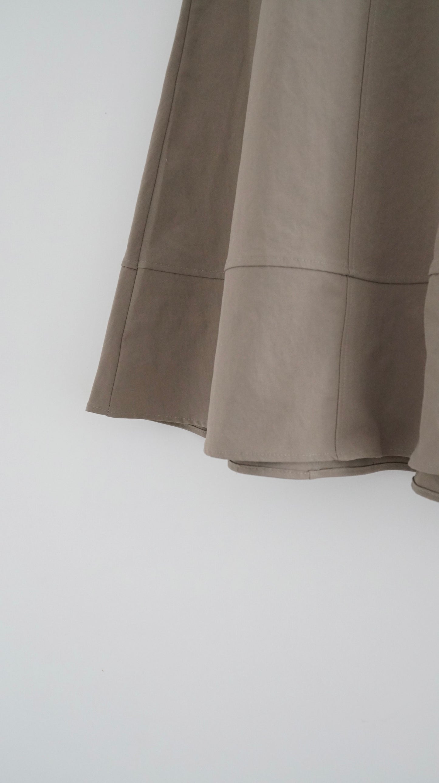 minimalist a-line long skirt in ercu ( pre-order )