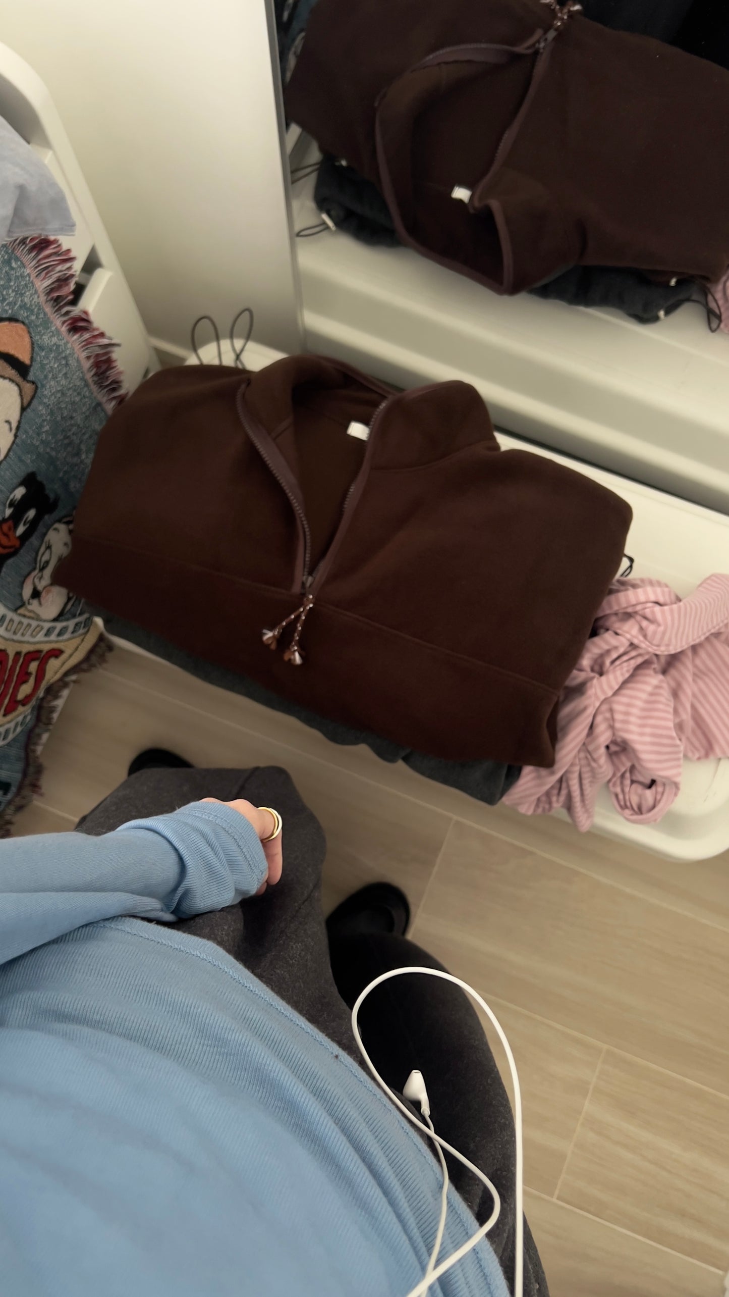 luca layering tee in blue (pre-order)