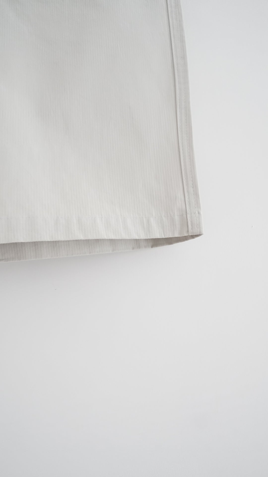 peter textured stripe short in grey (pre-order)