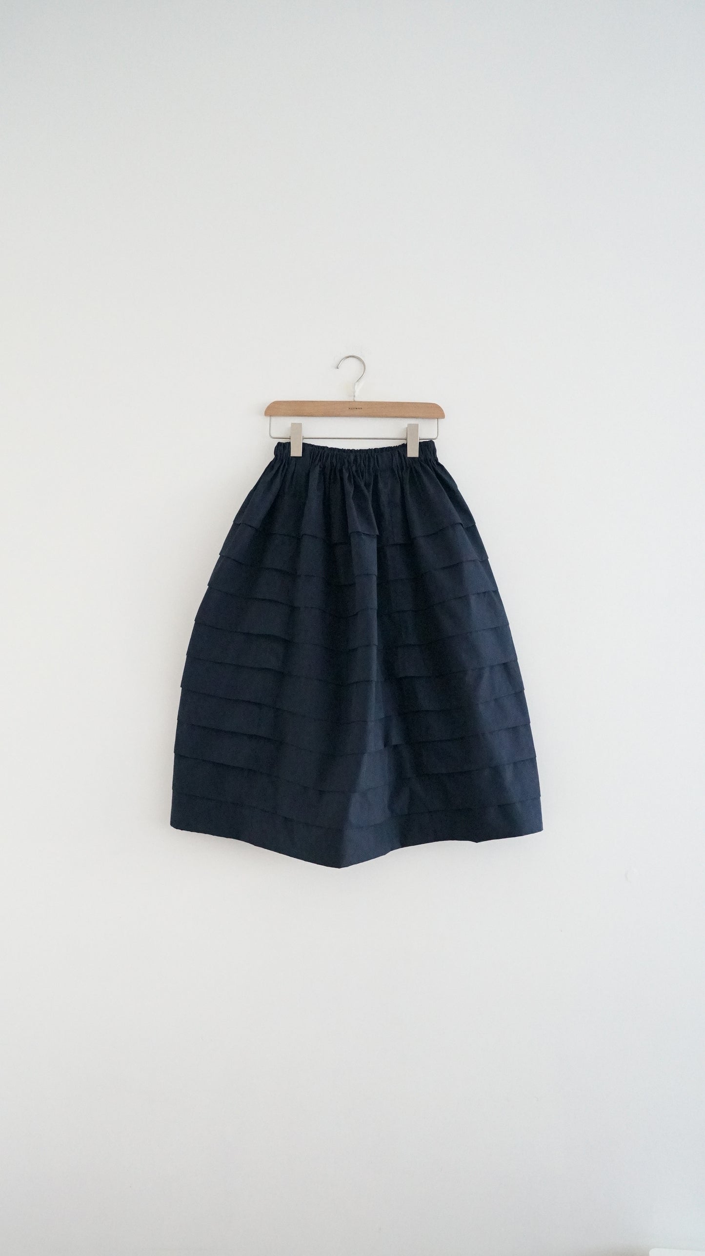 liisa skirt in navy ( pre-order )