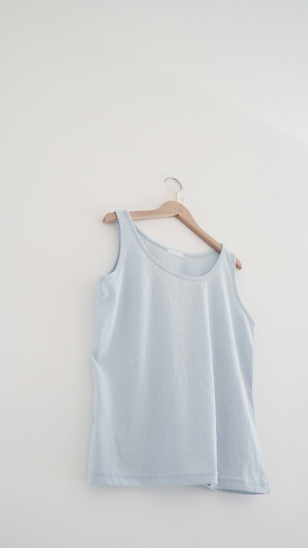 rom layering vest in light blue (pre-order)