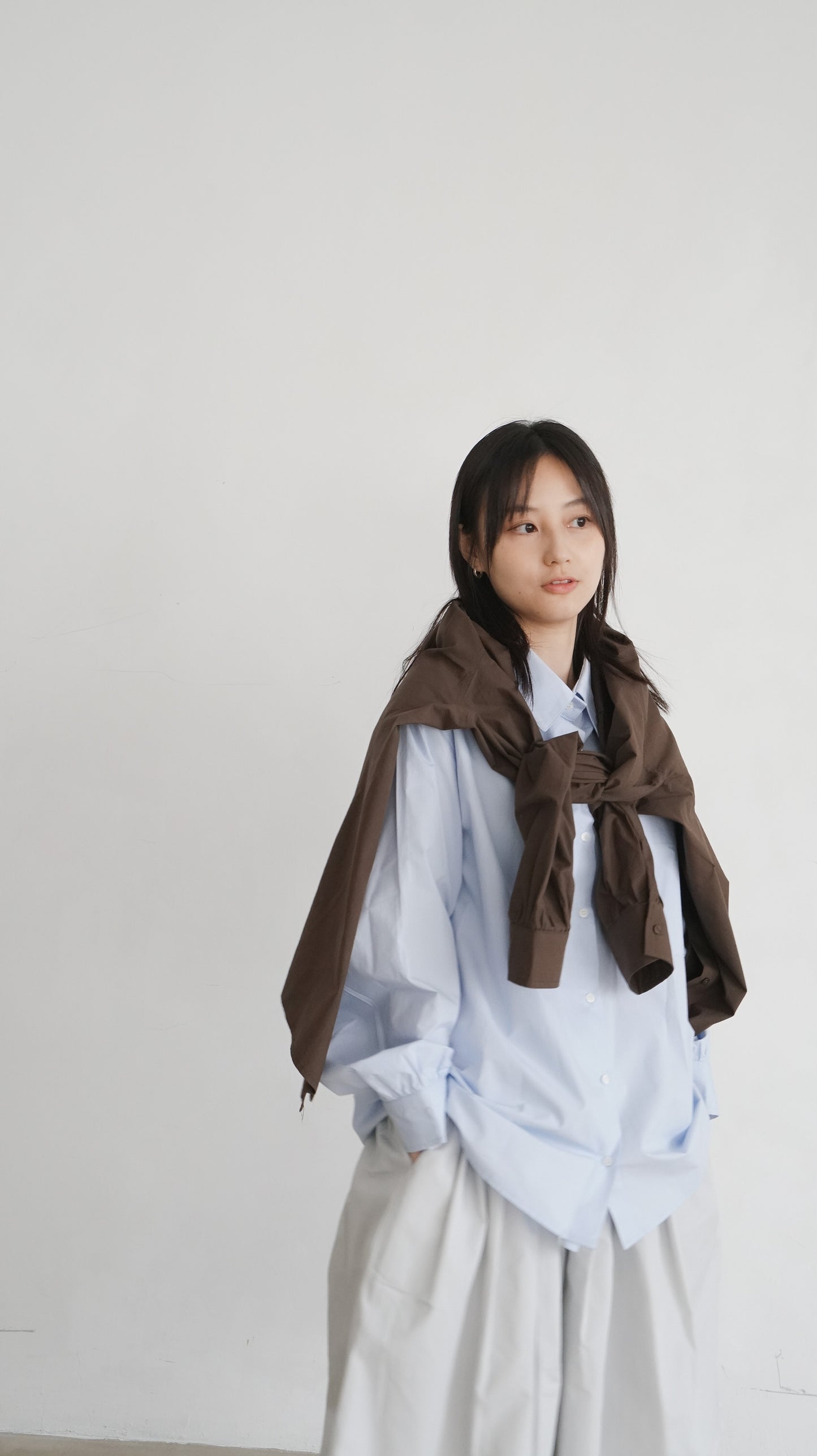 classic off shoulder oversized shirt in sora ( pre-order )