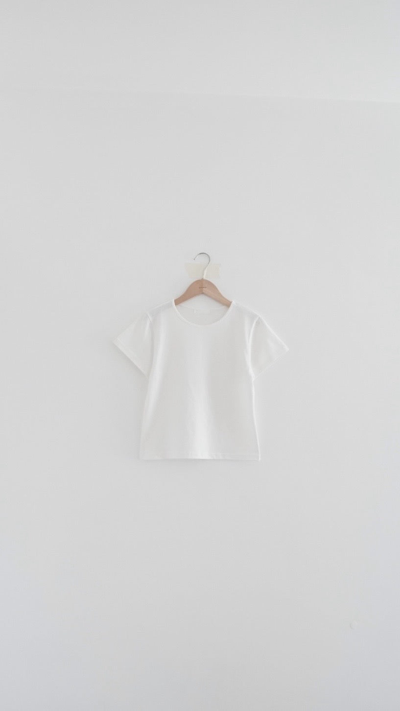 cleanfit tee in white (pre-order)
