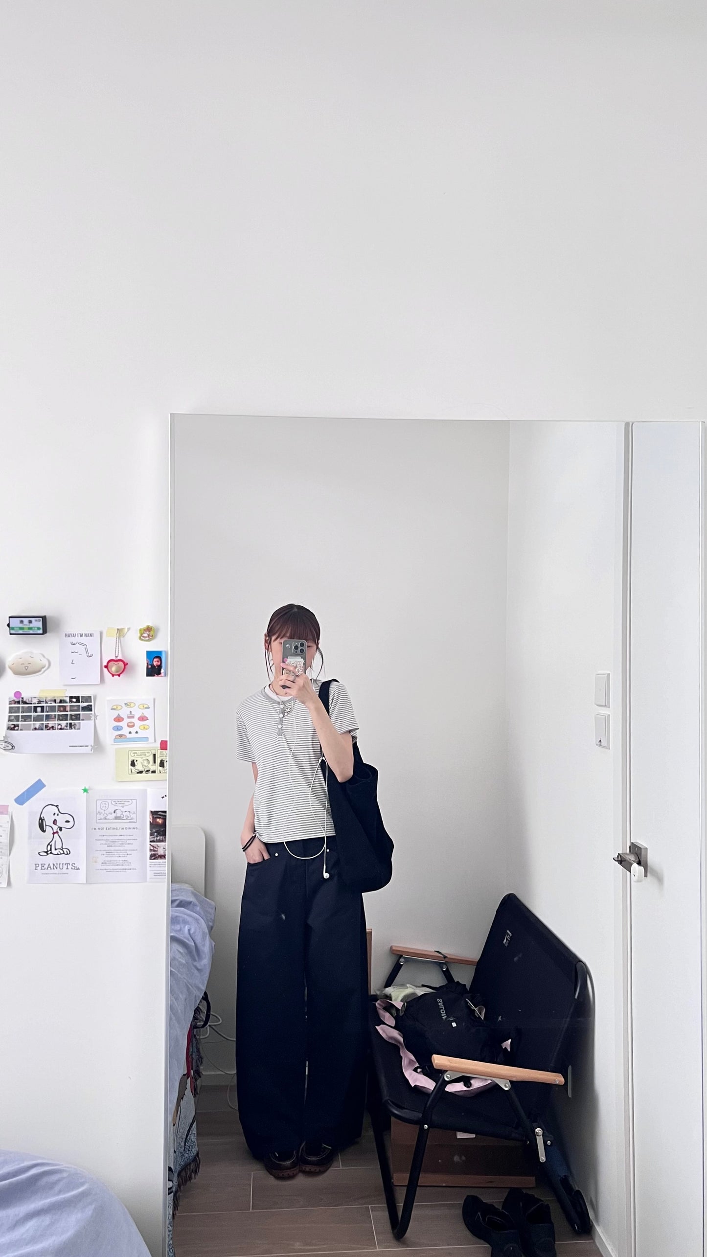 kaze curved seam wide-leg trousers in navy (pre-order)