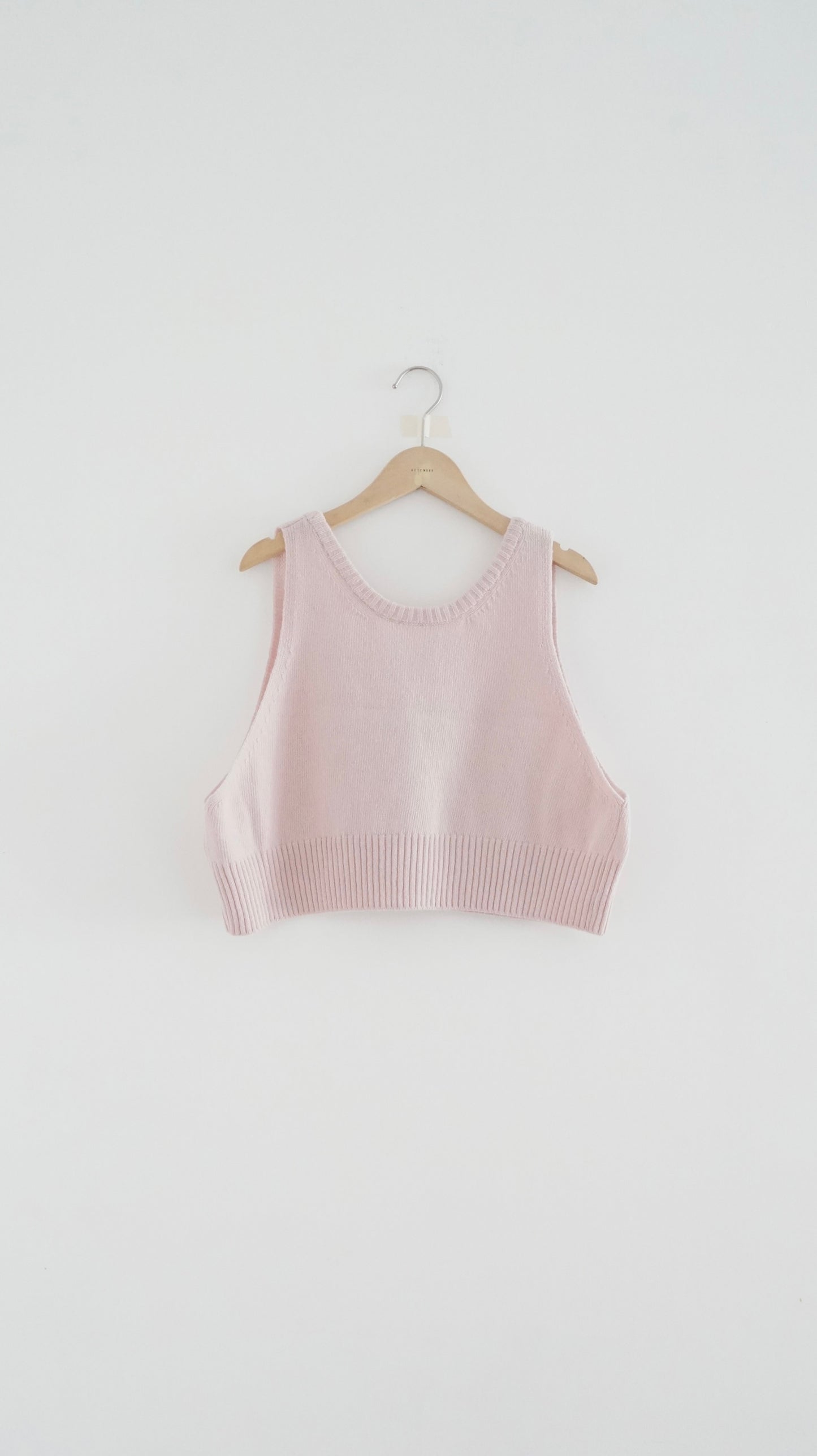 oversized knit vest in chalk pink ( pre-order )