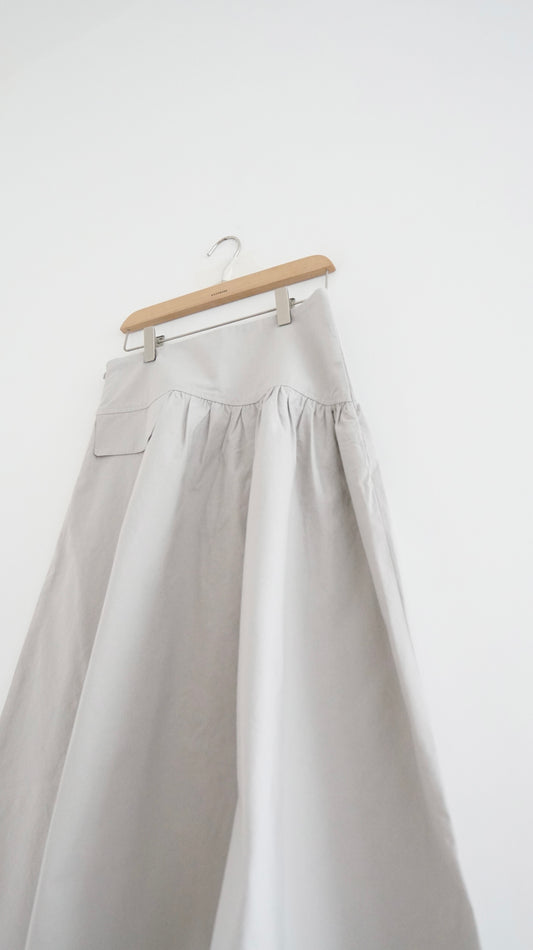 witt irregular shaped skirt in light grey