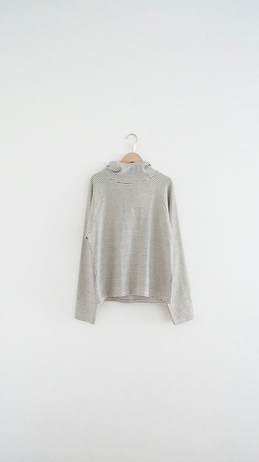 turtle-neck striped hoodie in ivory