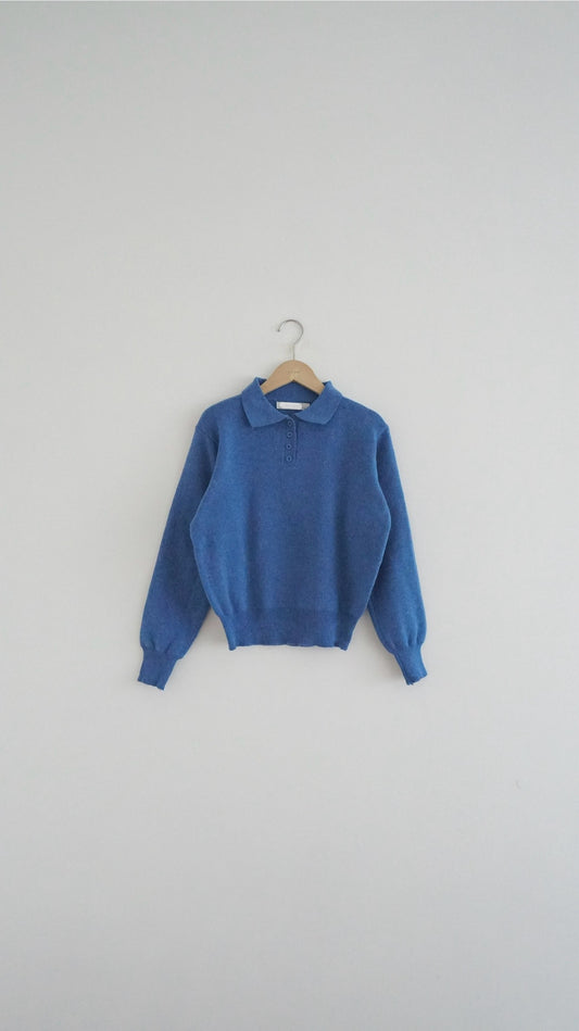 classic polo sweater in blue ( pre-order )