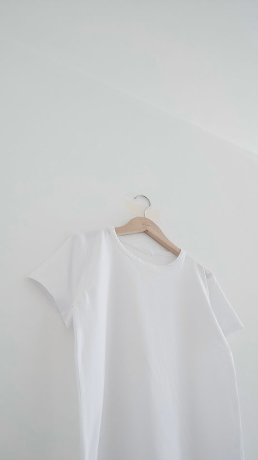 classic cloudy tee in white (pre-order)