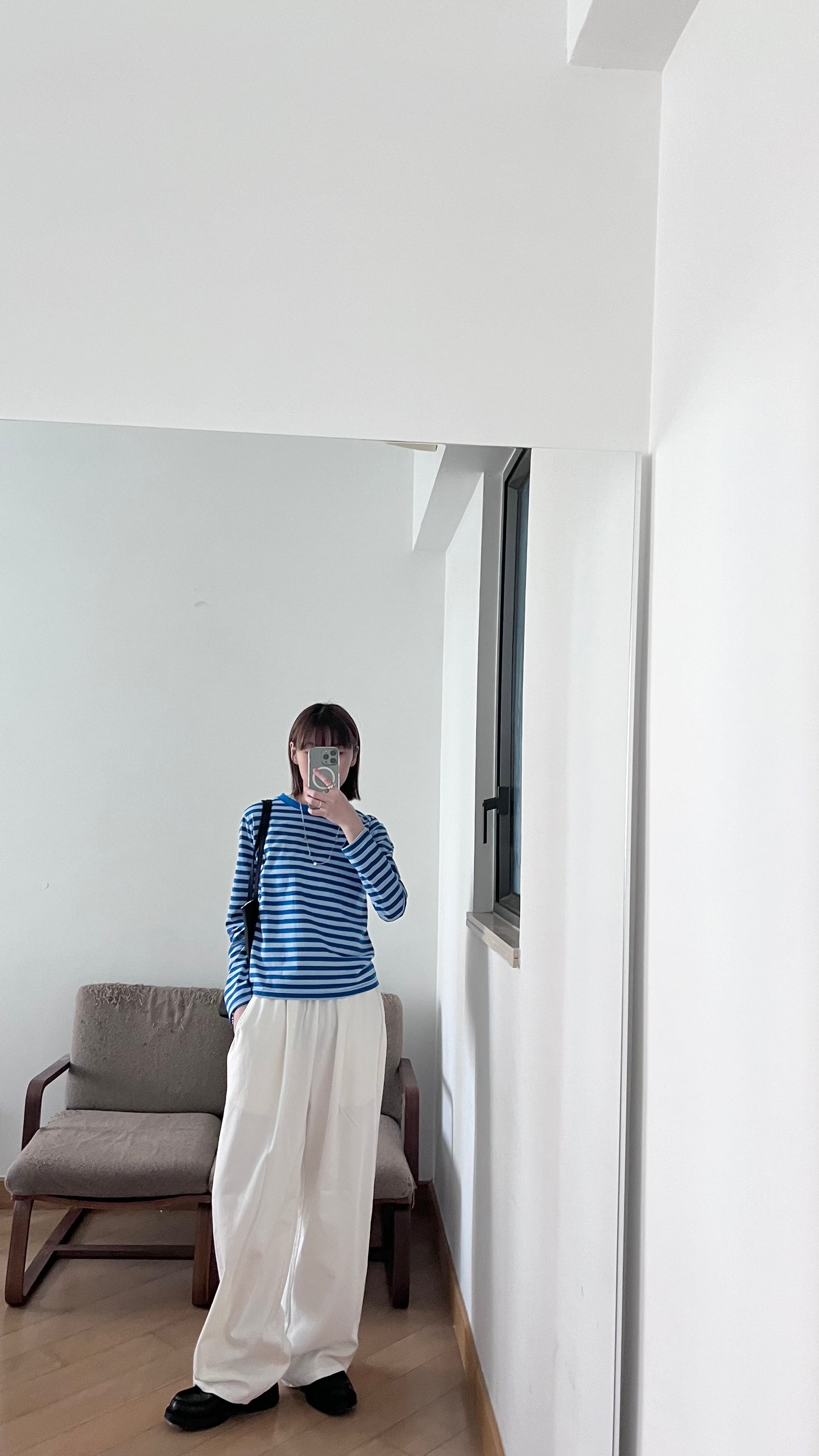 baggy cotton pants in white