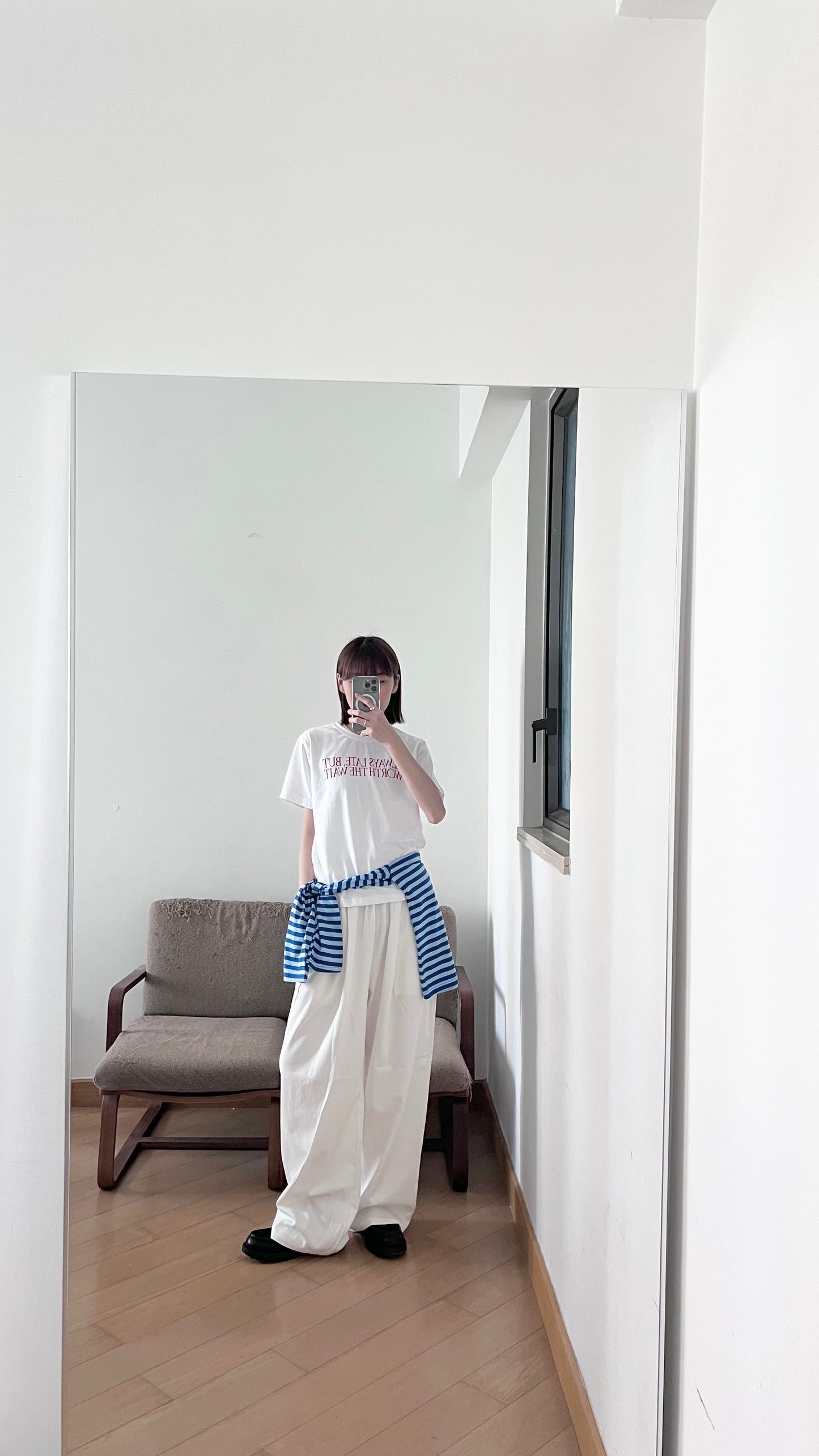 baggy cotton pants in white