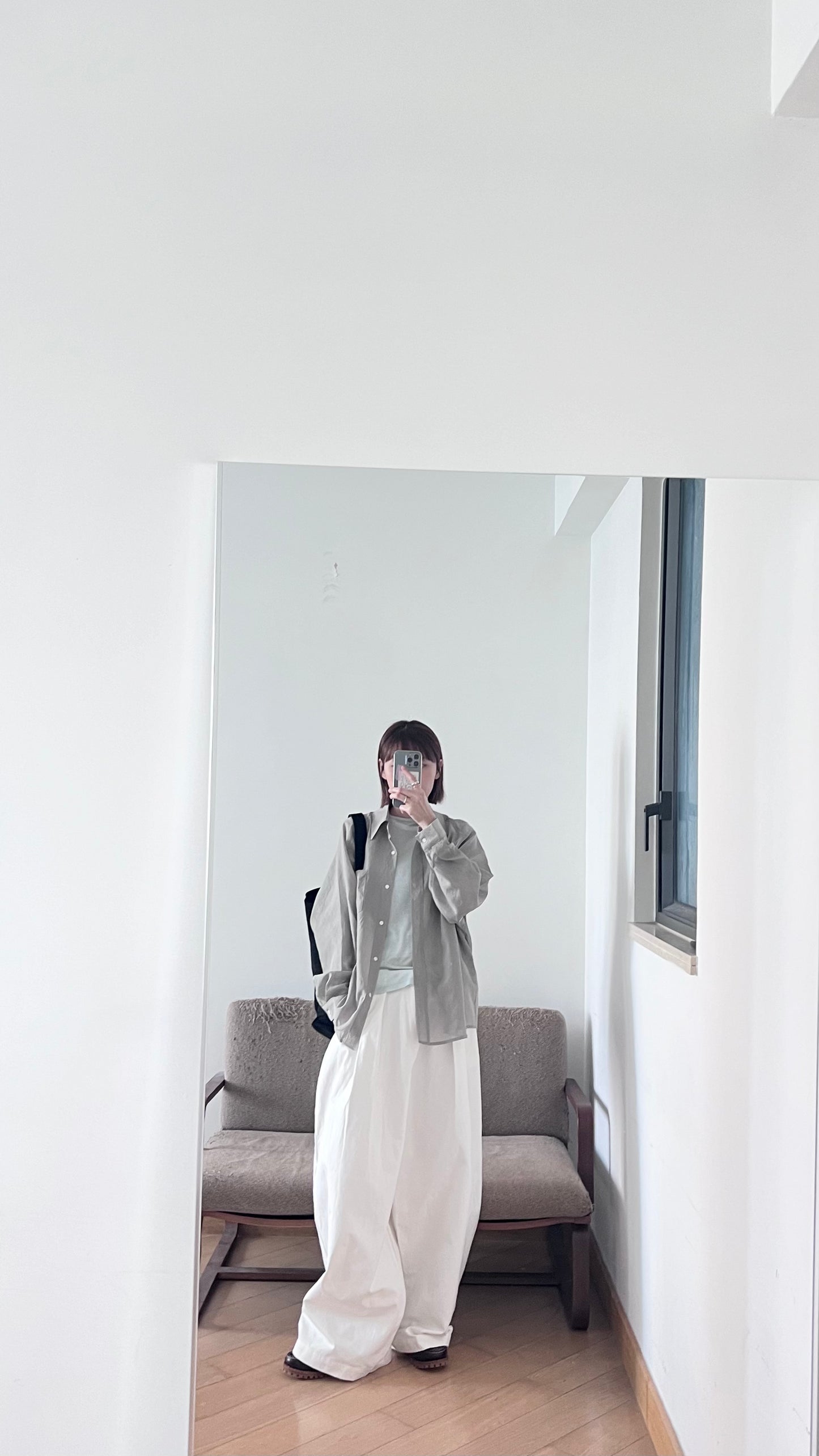 cocoon pleat trousers in white (pre-order)