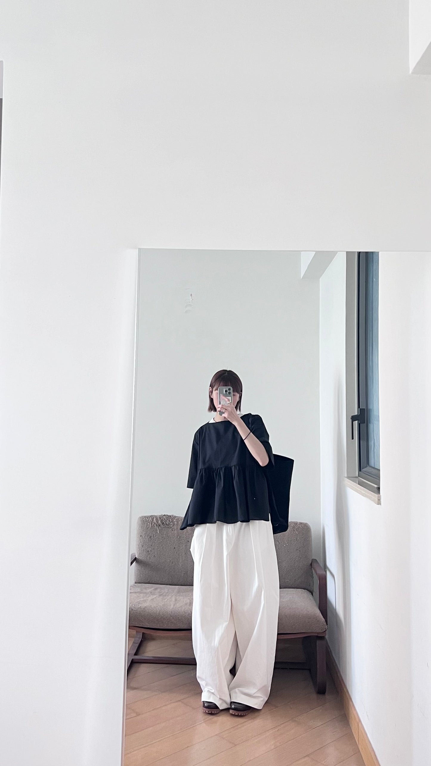 cocoon pleat trousers in white (pre-order)
