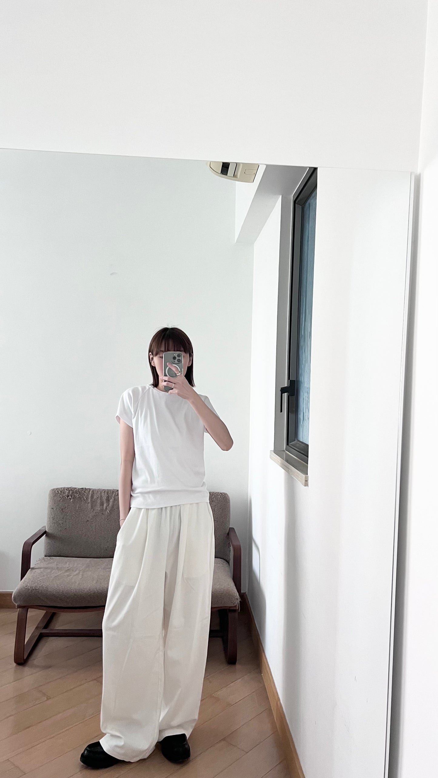 baggy cotton pants in white
