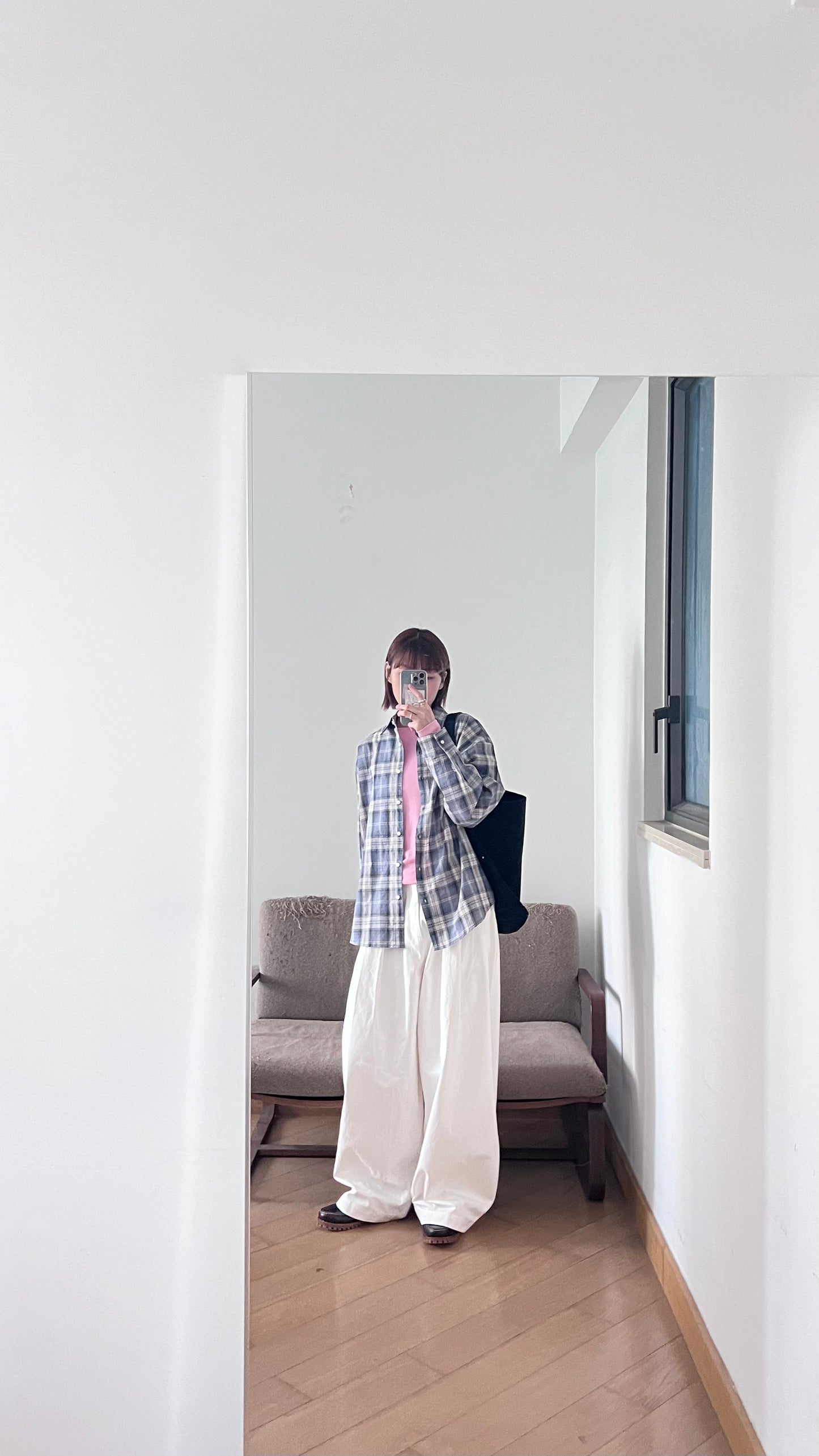 cocoon pleat trousers in white (pre-order)