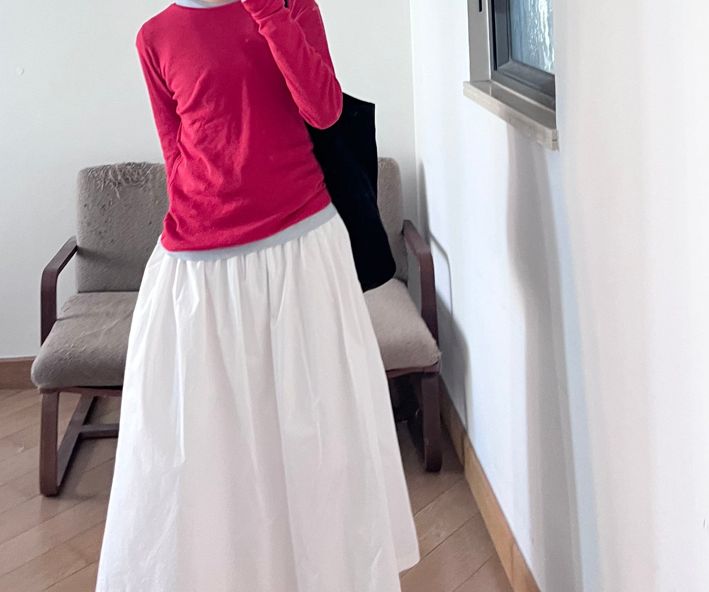 pure form skirt in white (pre-order)