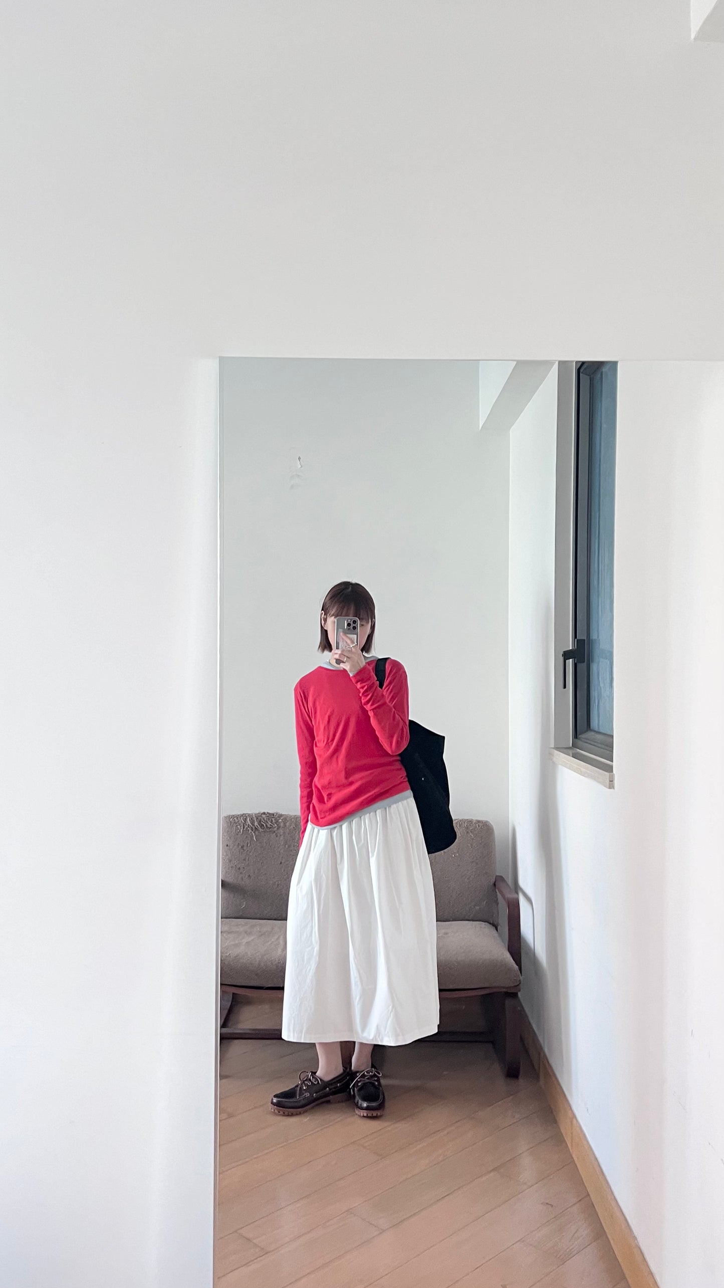 pure form skirt in white (pre-order)